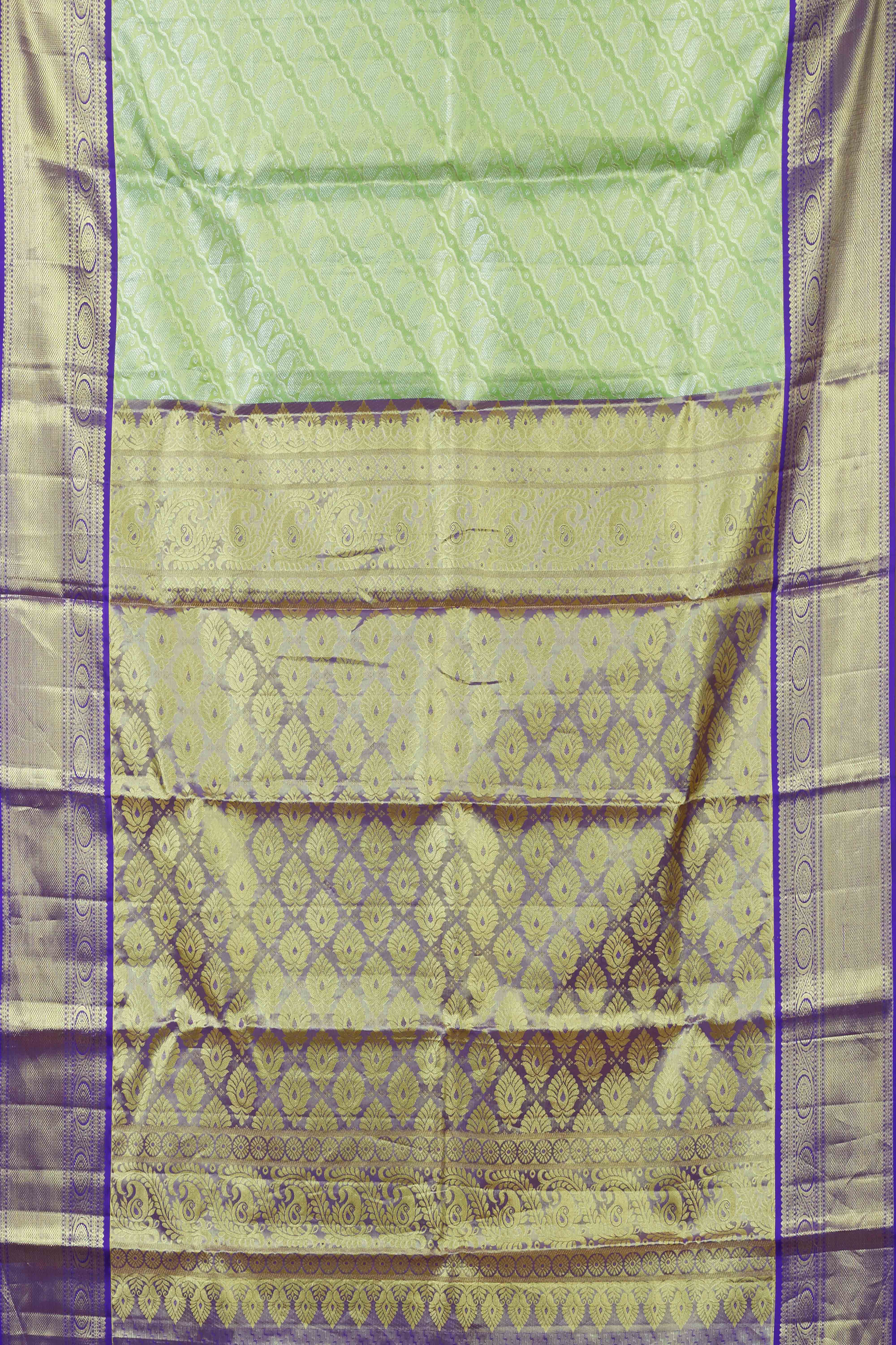 Green saree with purple border