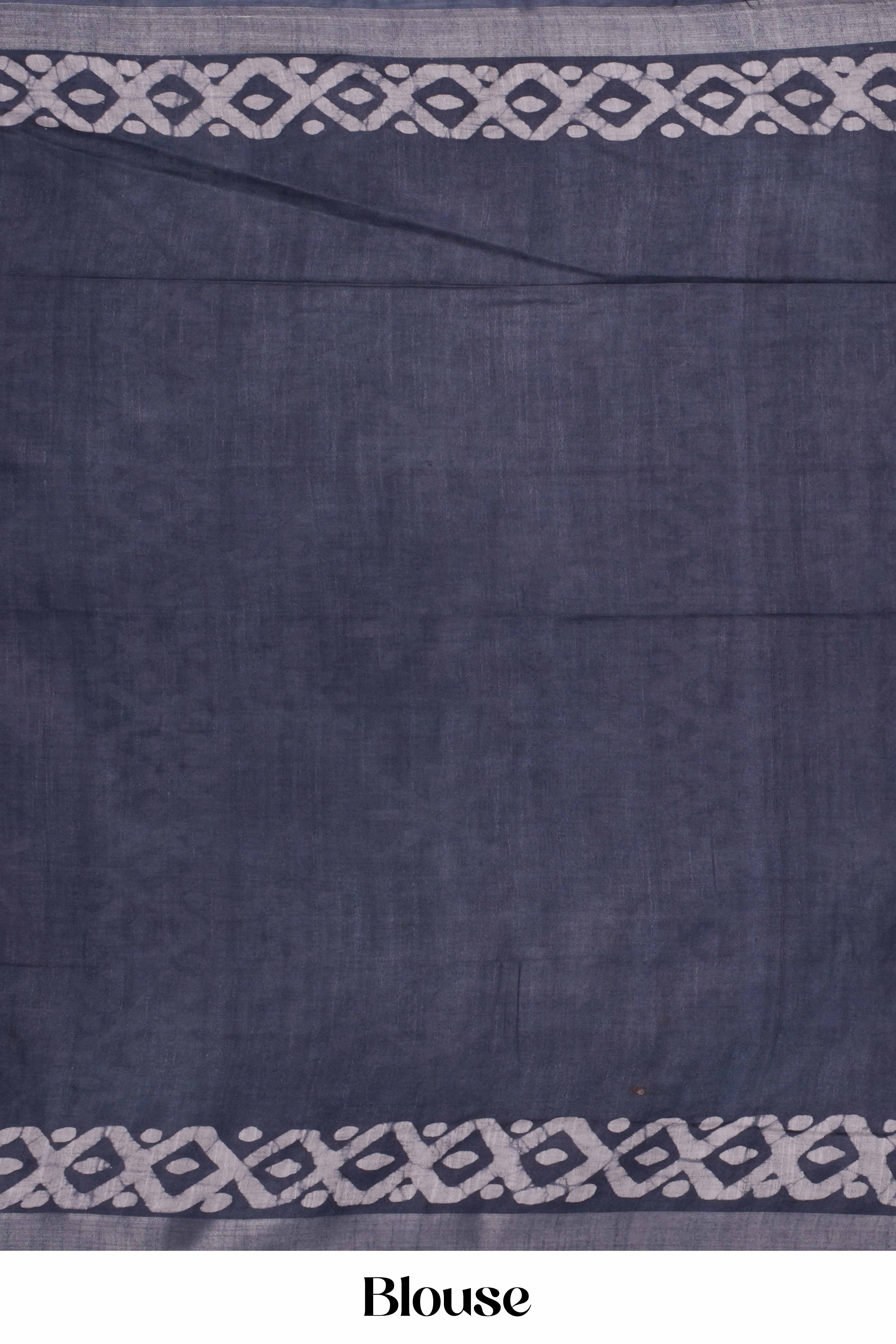 Hand dyed pattern detail