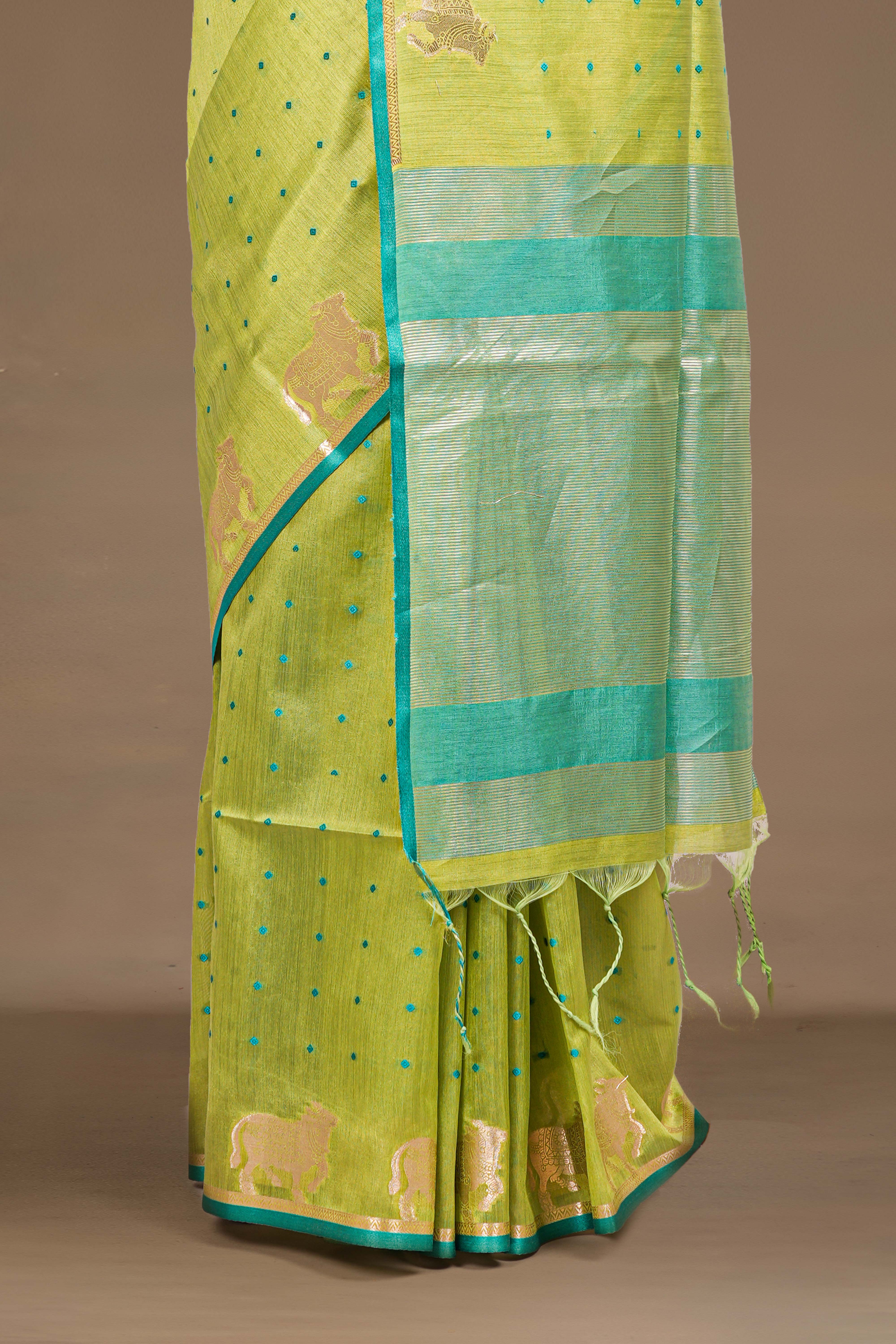 Heritage inspired look