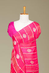 Horizontal zari stripes