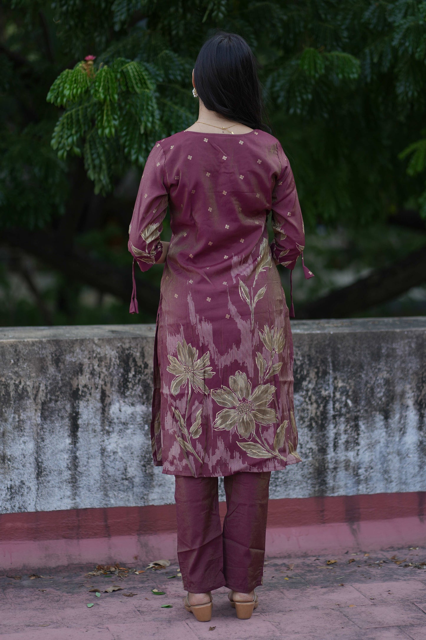 Maroon elegant ethnic wear