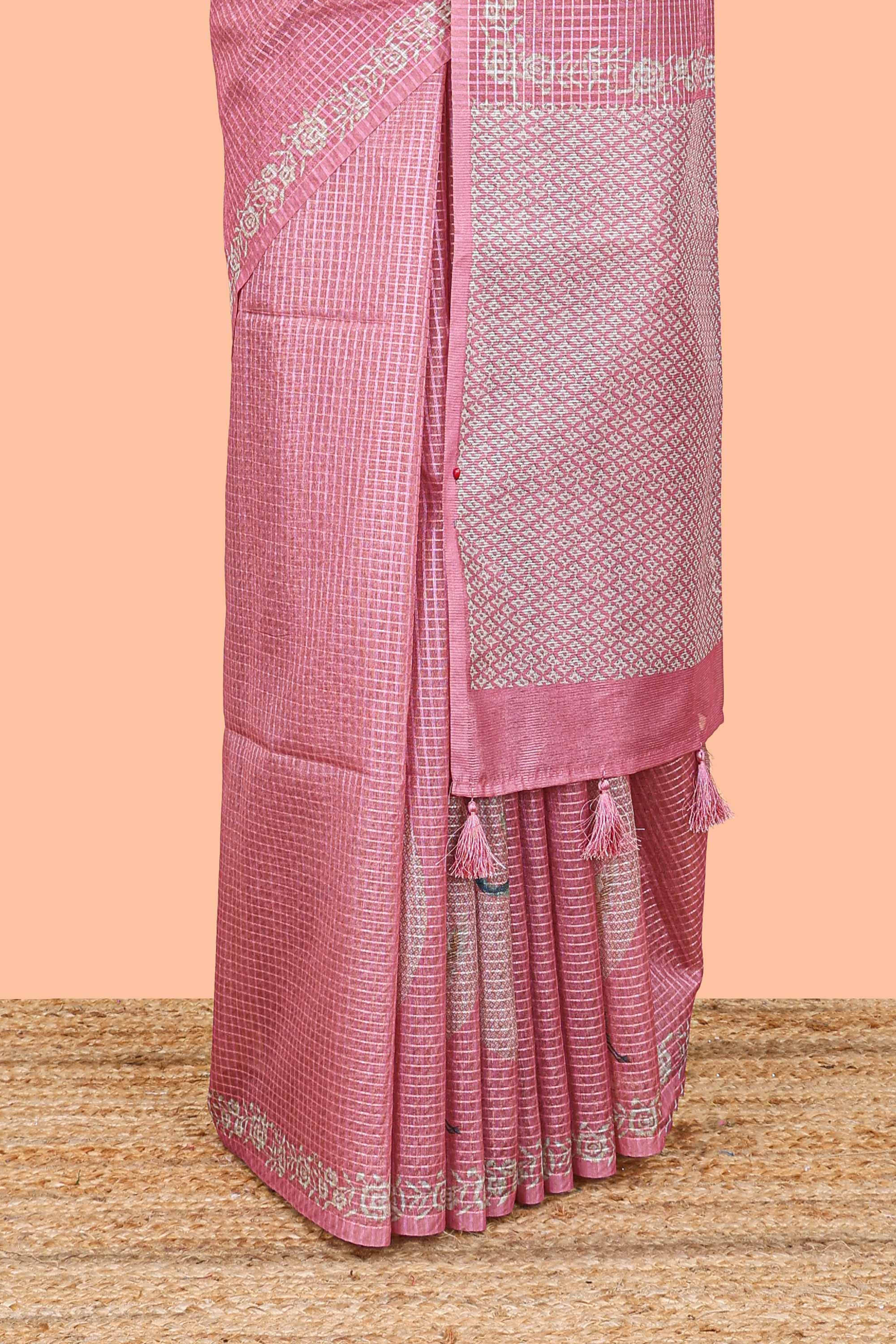 Pink contrast pallu saree