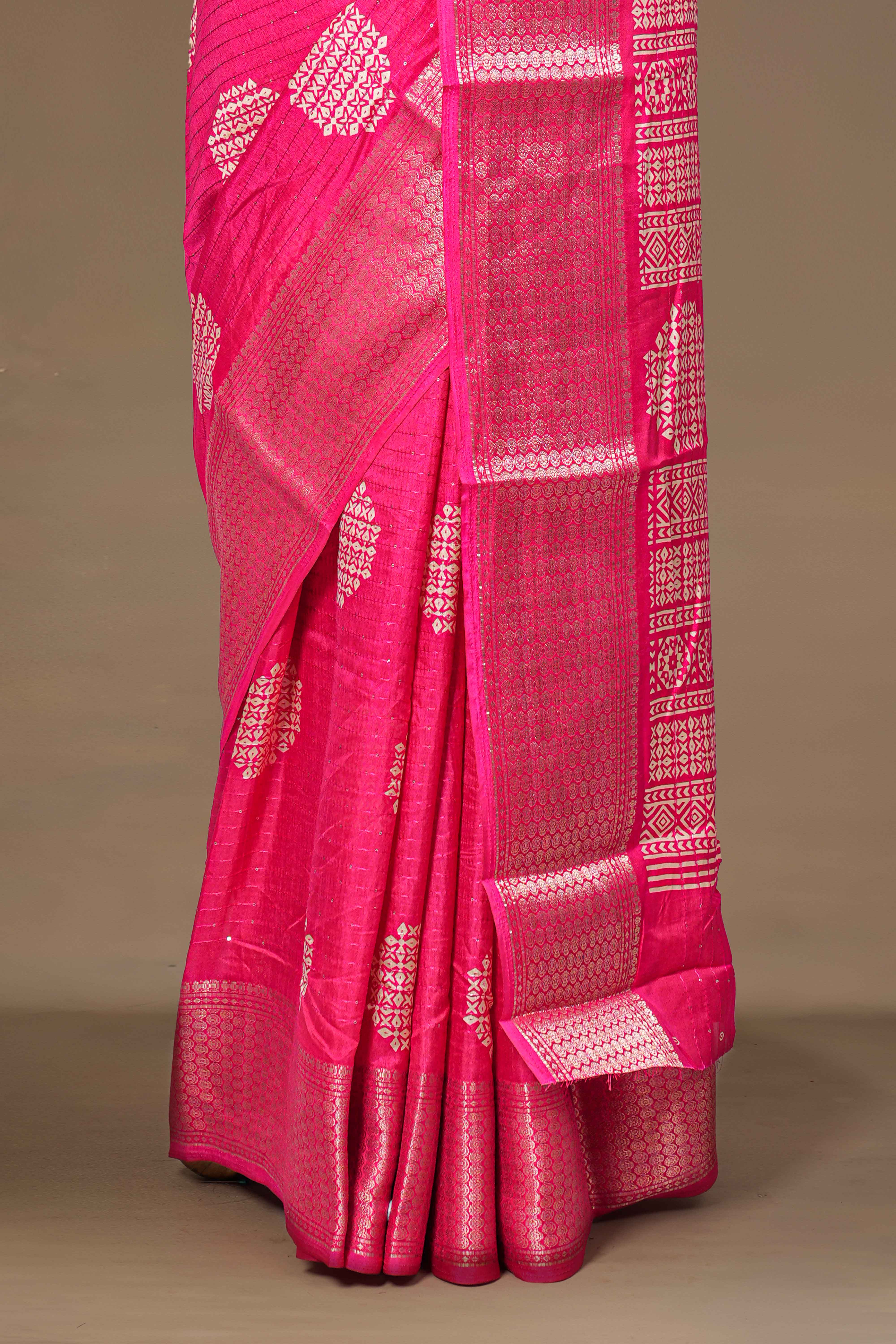 Pink printed pallu silk saree
