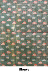 Radiant festive drape