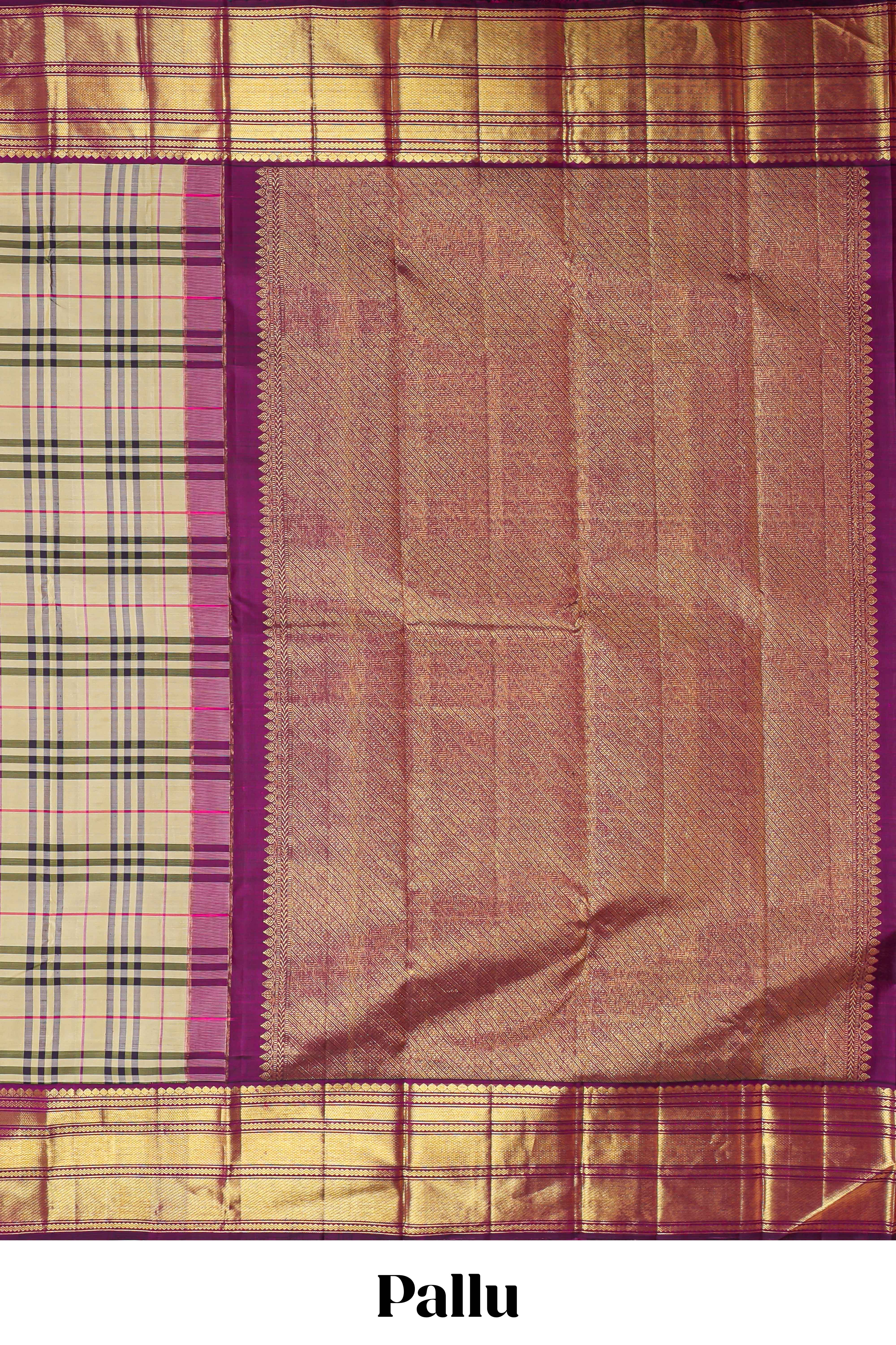 Cream checked swayamvara pattu saree withcontrast zari border and blouse