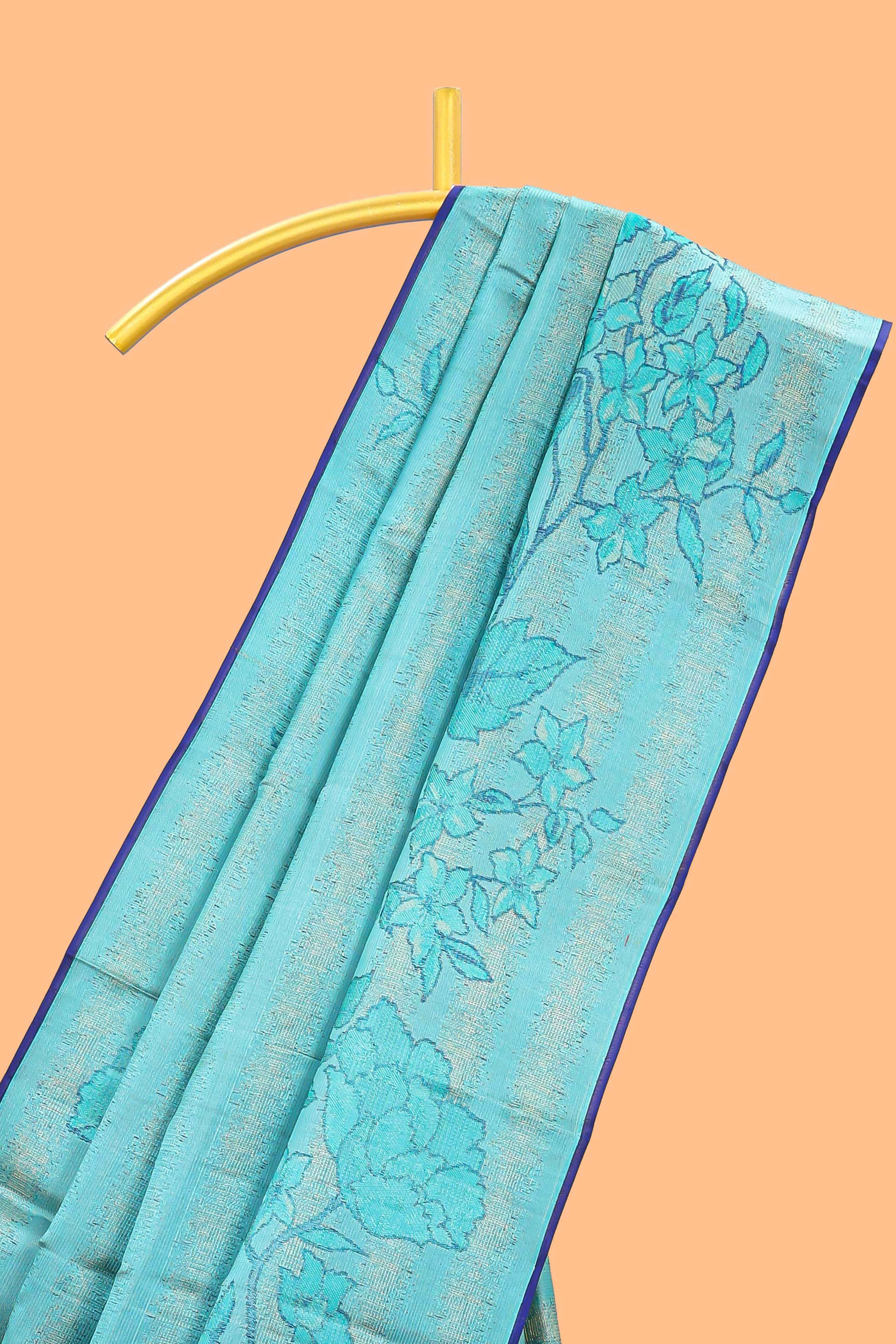 Borderless blue floral designed swayamvara pattu saree withcontrast zari pallu and blouse