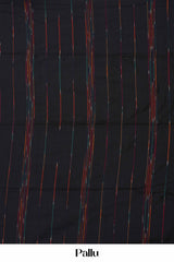 Striped body detailing