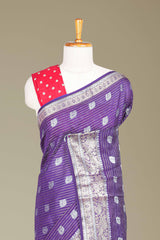 Striped woven border