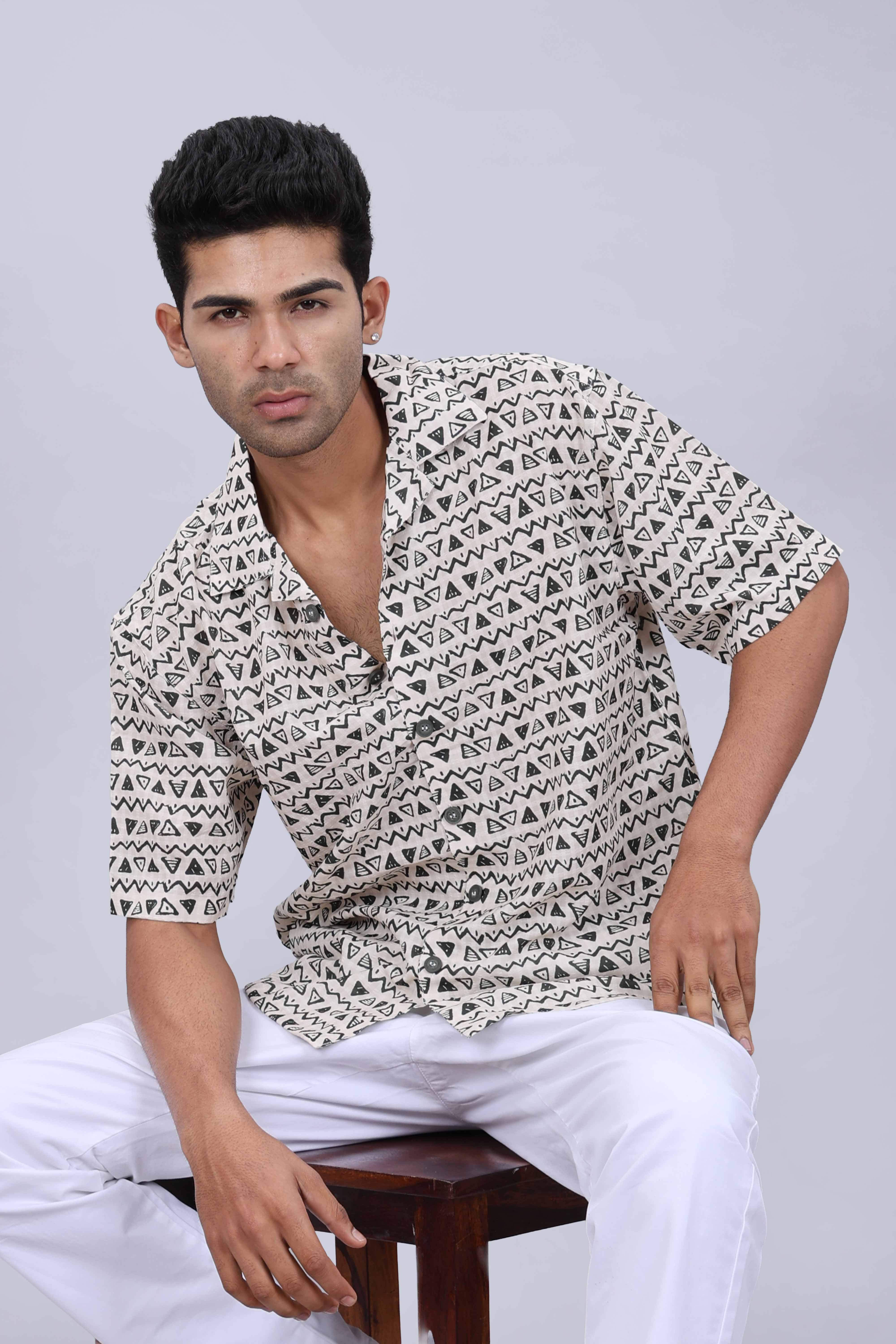 Stylish printed collar shirt