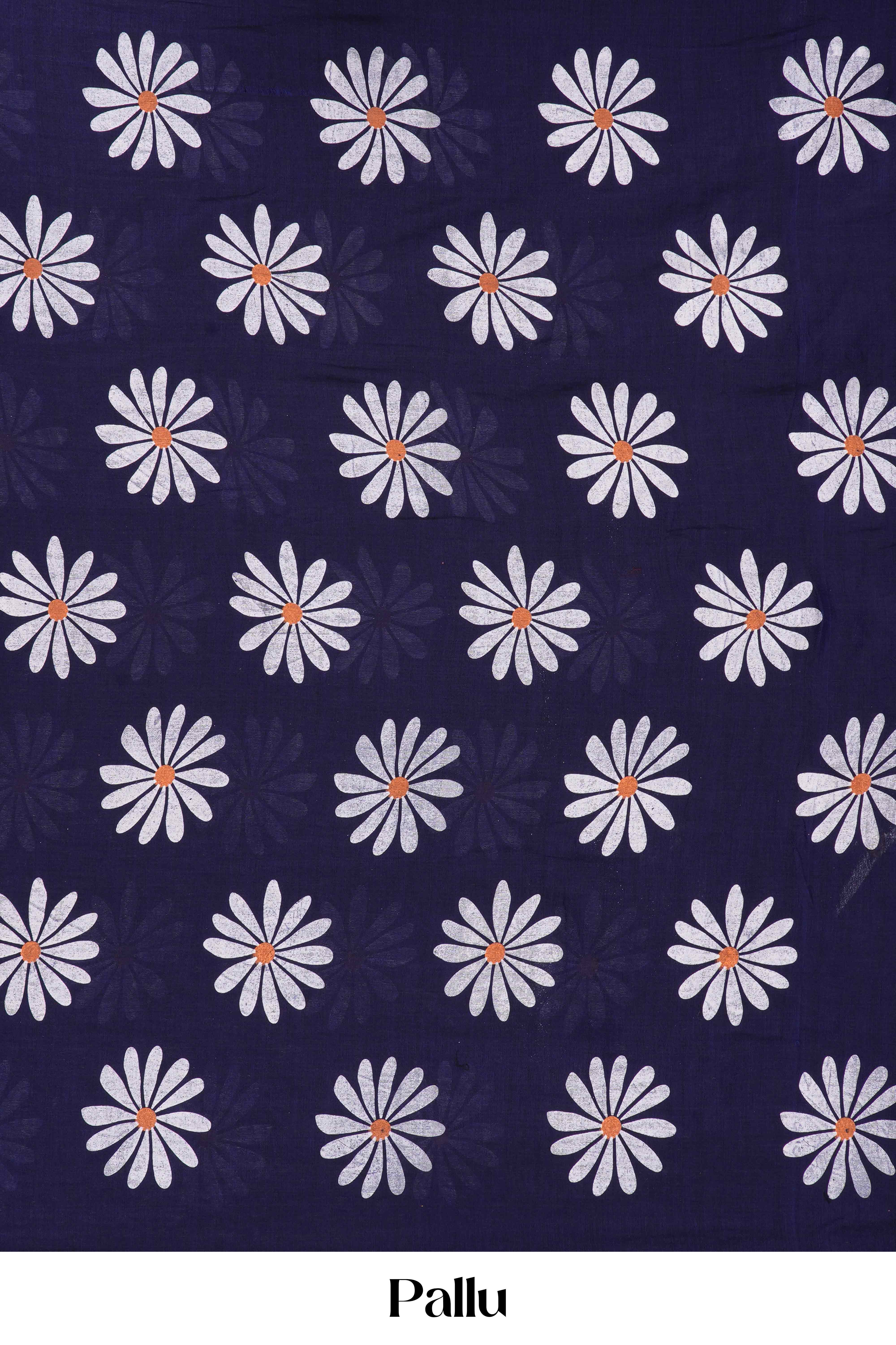 White daisy print