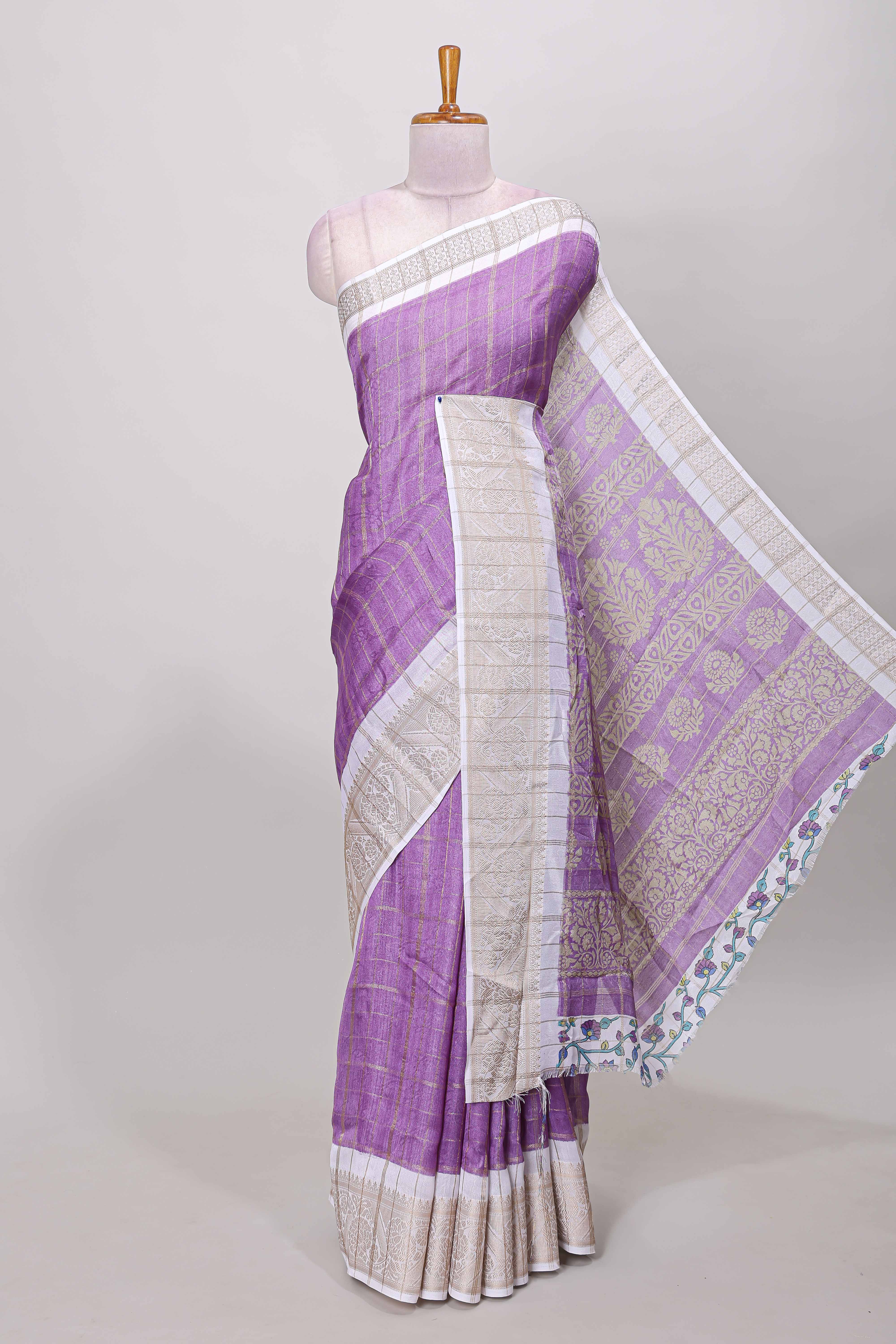 lavender marsh mellow saree