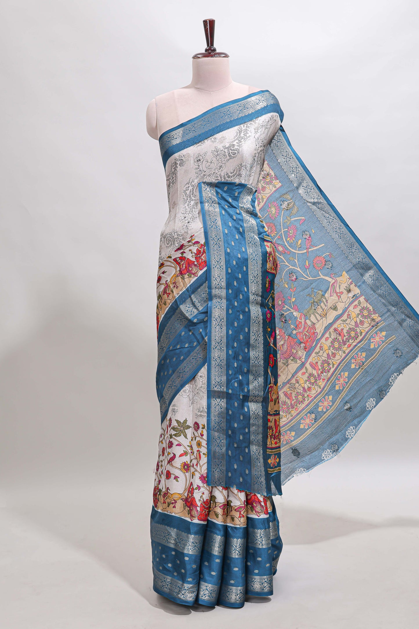 Off white kalamkari design dola silk saree with contrast bentex border and printed blouse