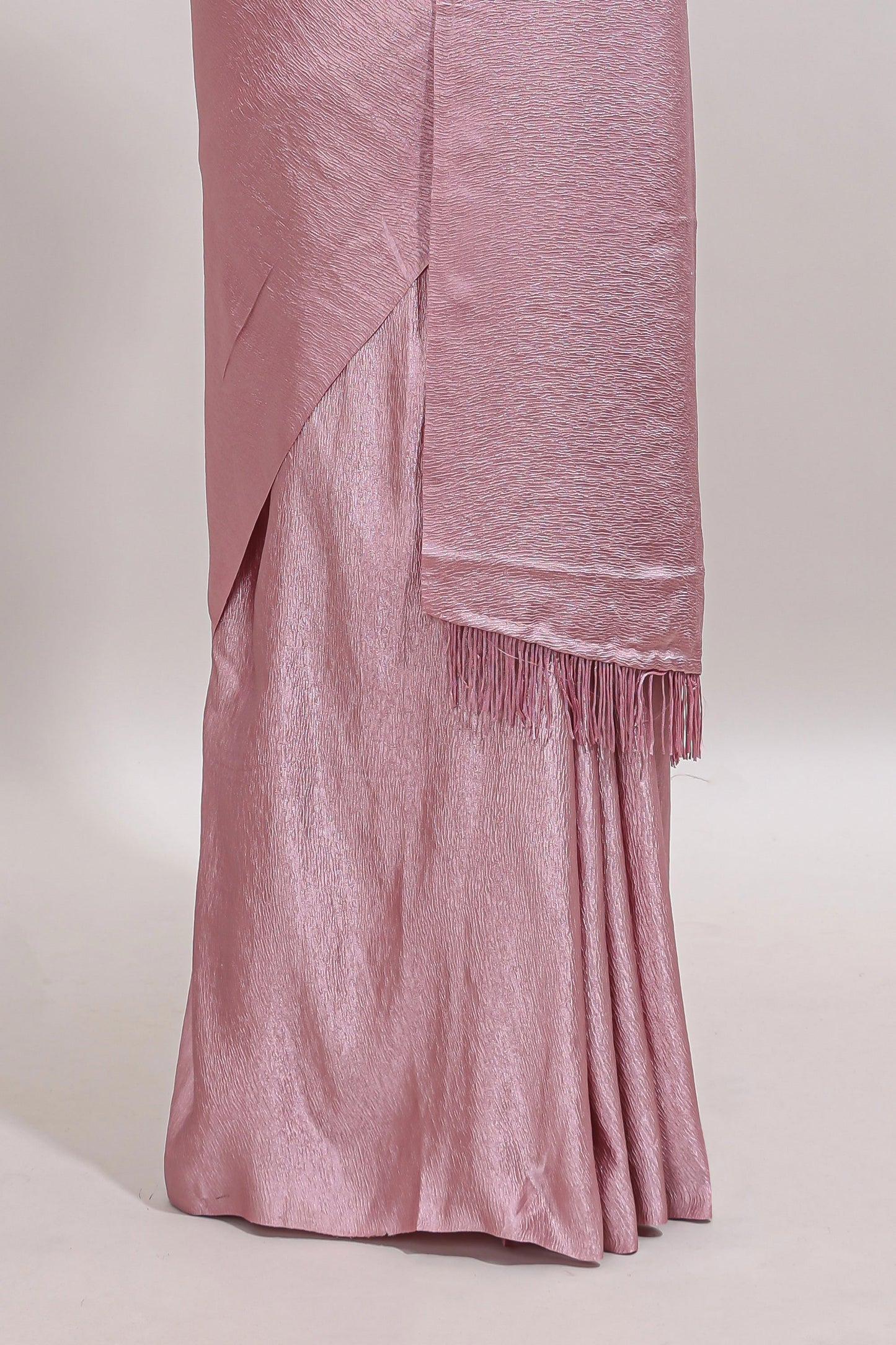 Borderless pink plain chiffon saree with contrast embroidery blouse