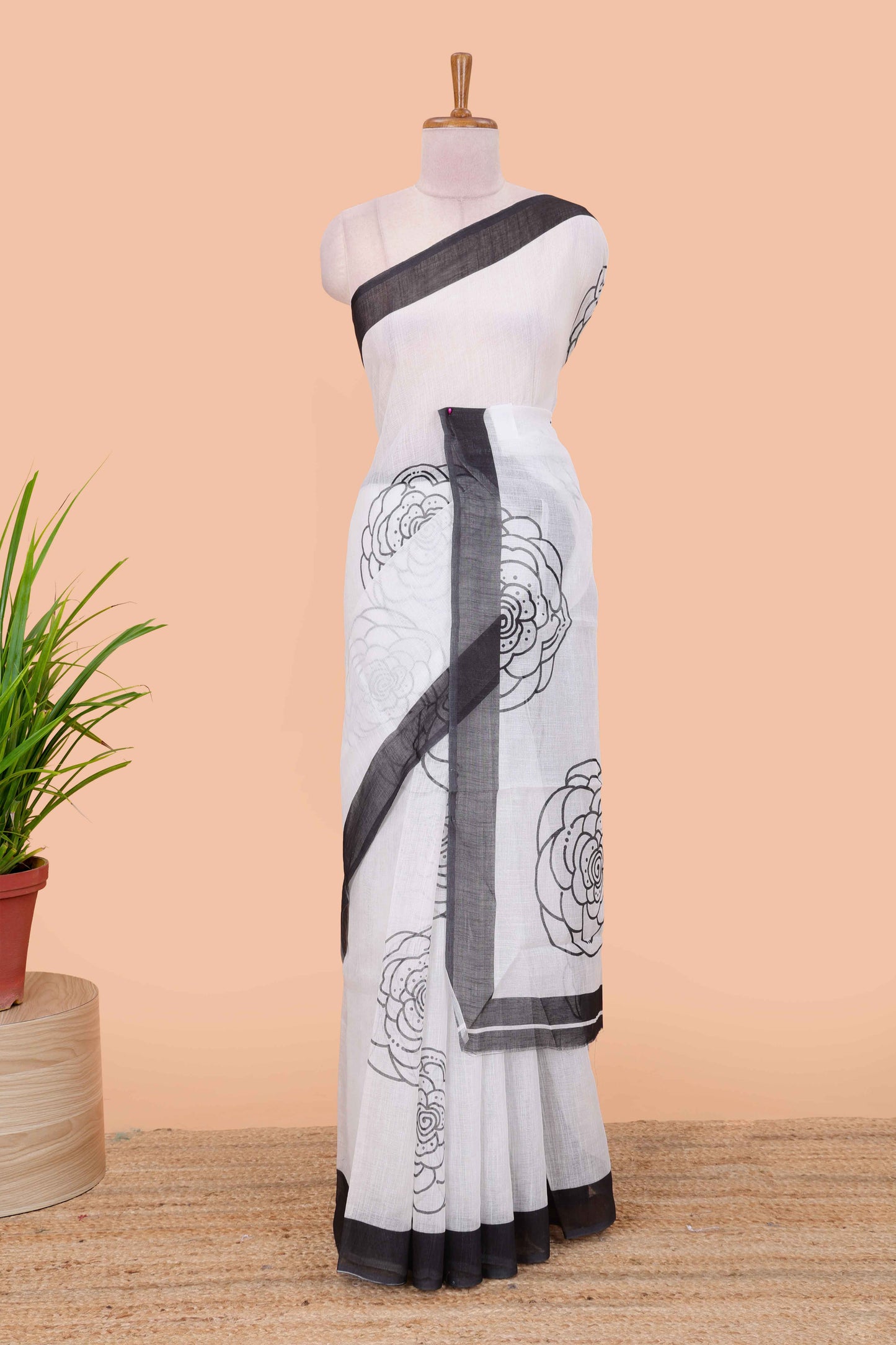 White linen saree with pencil print, contrast border and Blouse