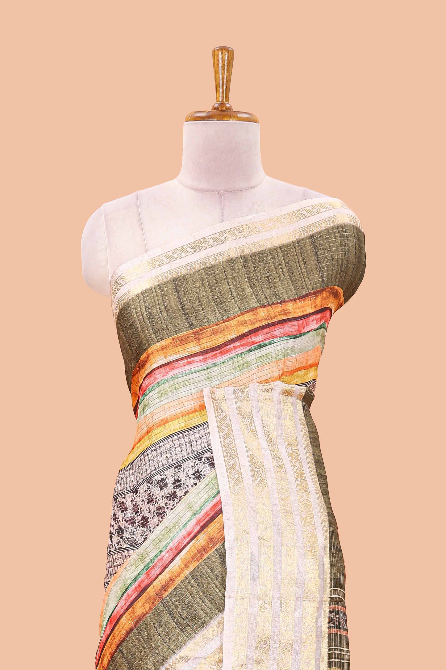 Green dola silk saree featuring monochrome fusion print and contrast zari border