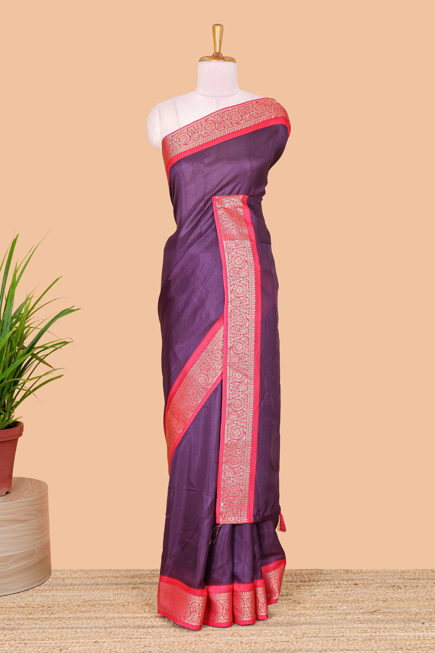 Purple marsh mellow plain saree with contrast gold zari border and butta blouse