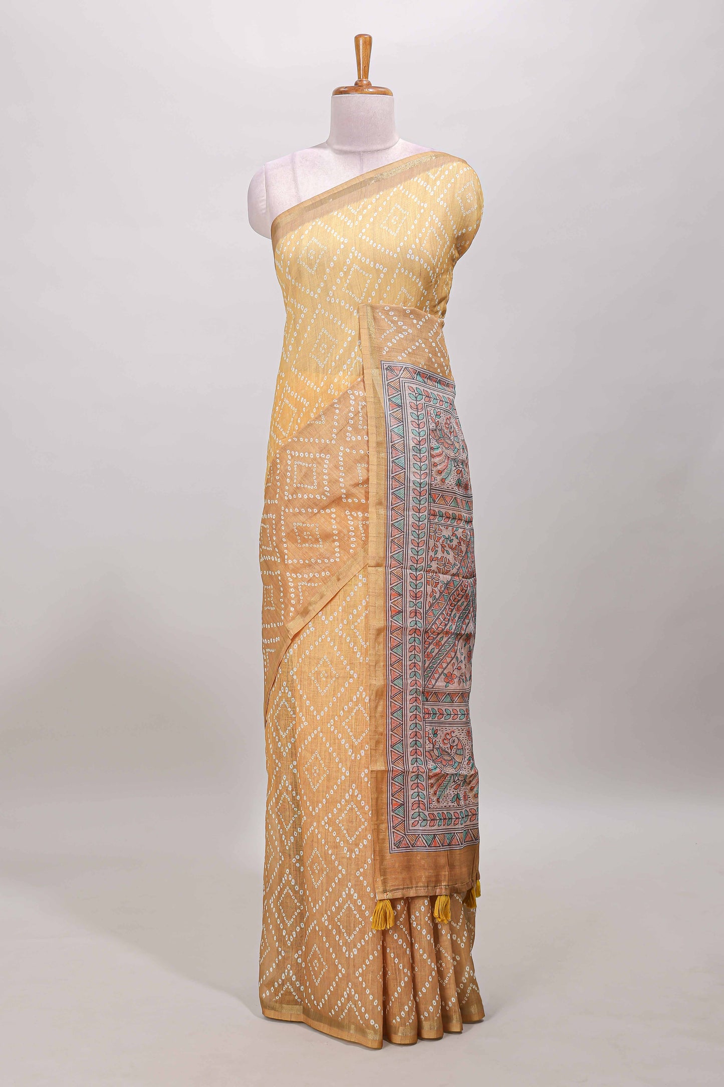 Sandal geometric pattern bandhani style linen cotton saree with self zari border and contrast printed pallu & blouse