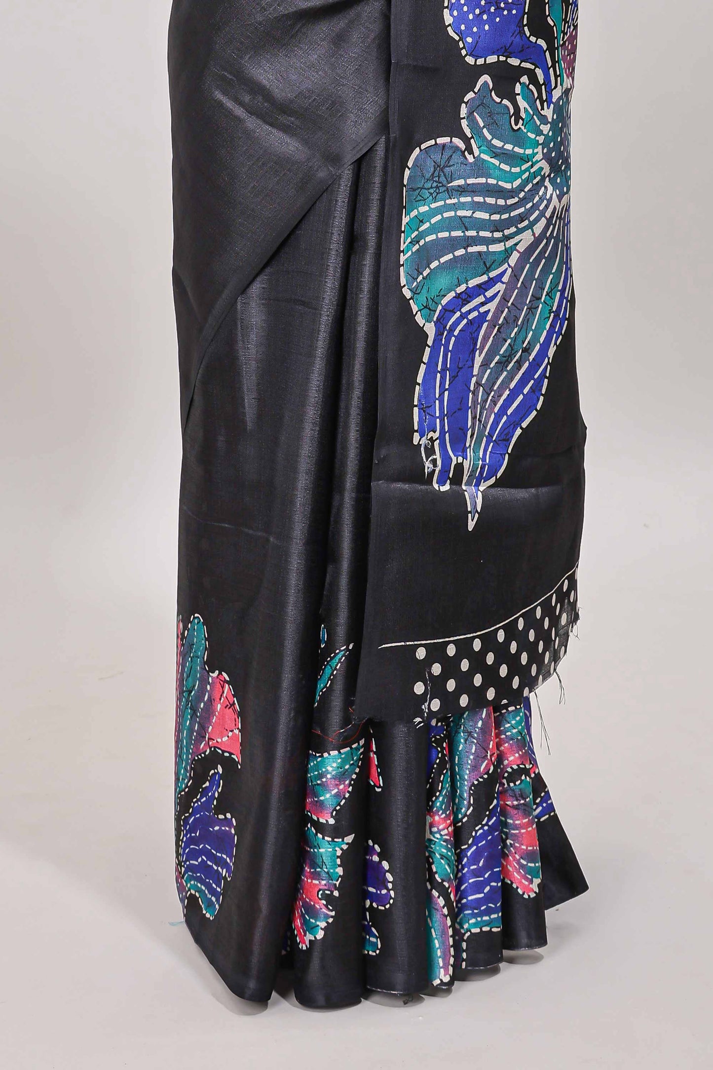 Borderless black floral print south cotton saree with matching butta blouse