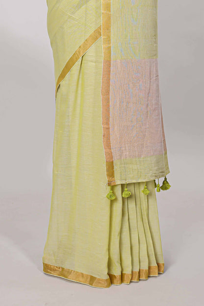 Green plain south cotton saree with zari border and pallu