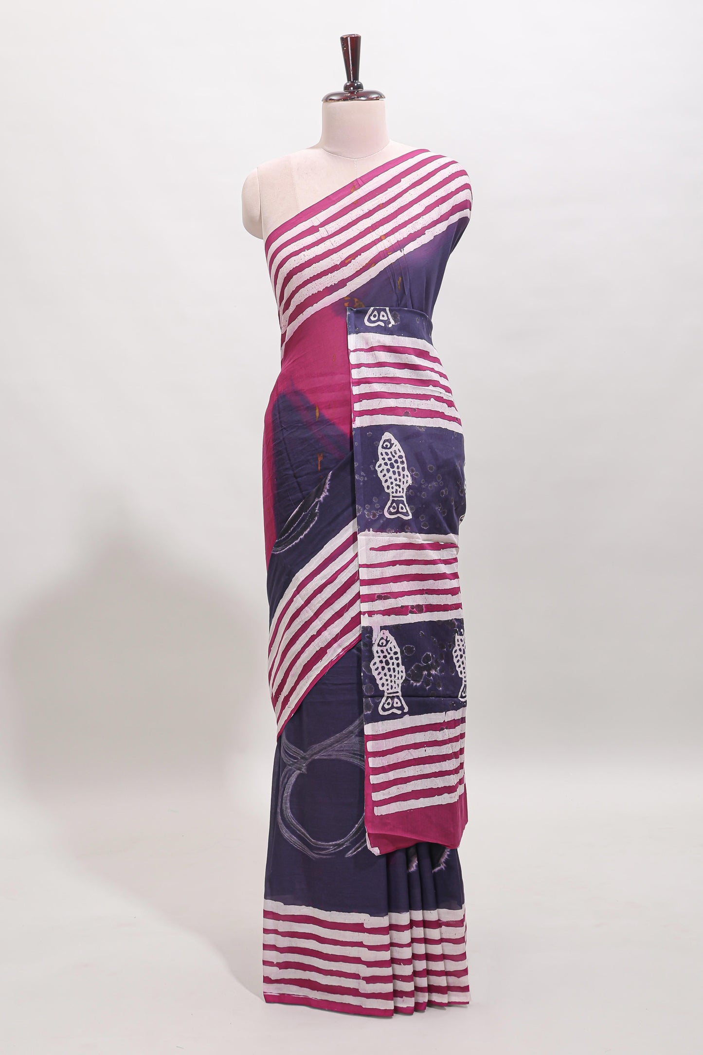 Plum purple motifs mul mul cotton saree with contrast striped border and blouse