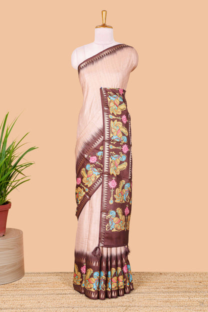 Peach plain art tussar silk saree with contrast annam bird and lotus theme border and printed pallu