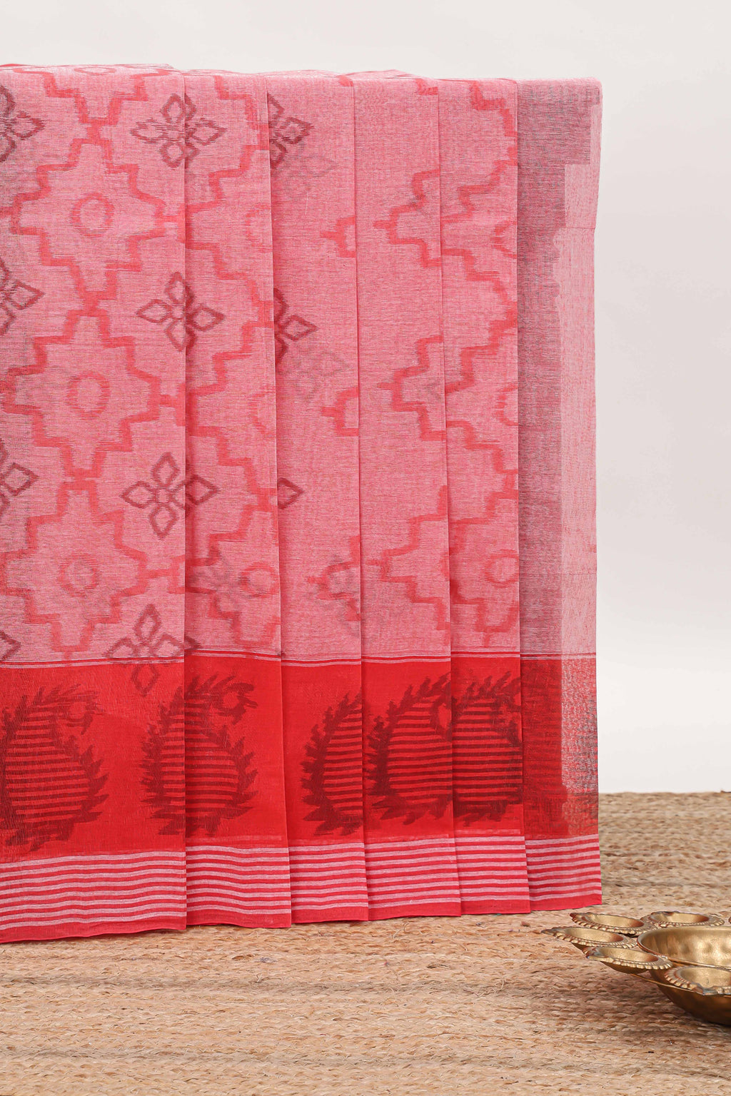 Pink geometric design bengal cotton saree with self border and matching pallu