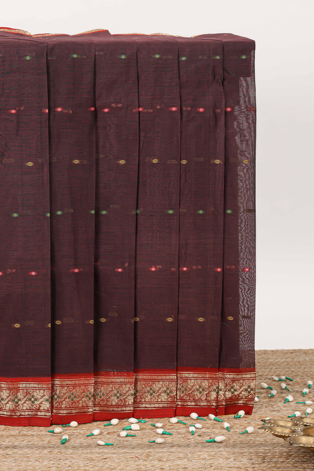 Brown butta bengal cotton saree with contrast border and striped pallu