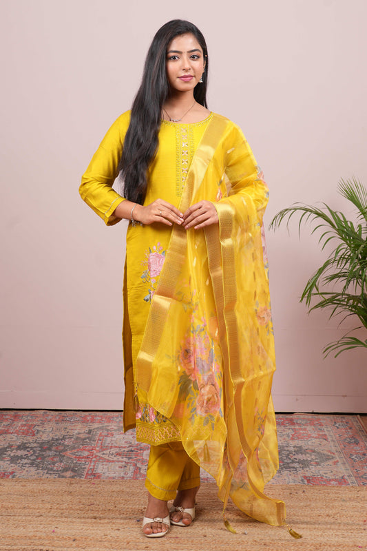 Womens Chudidhar