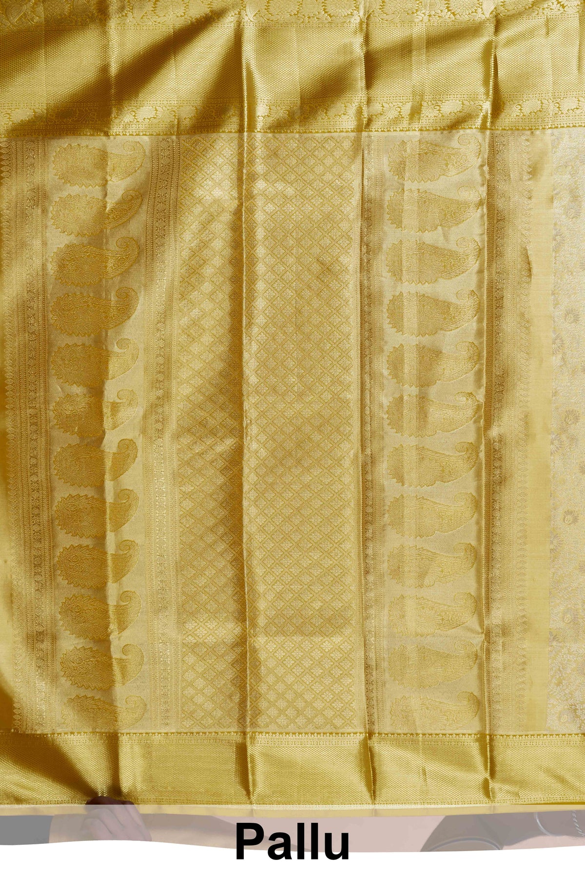 Gold Tissue Kancheepuram Pattu With Zari Border And Floral Woven Design