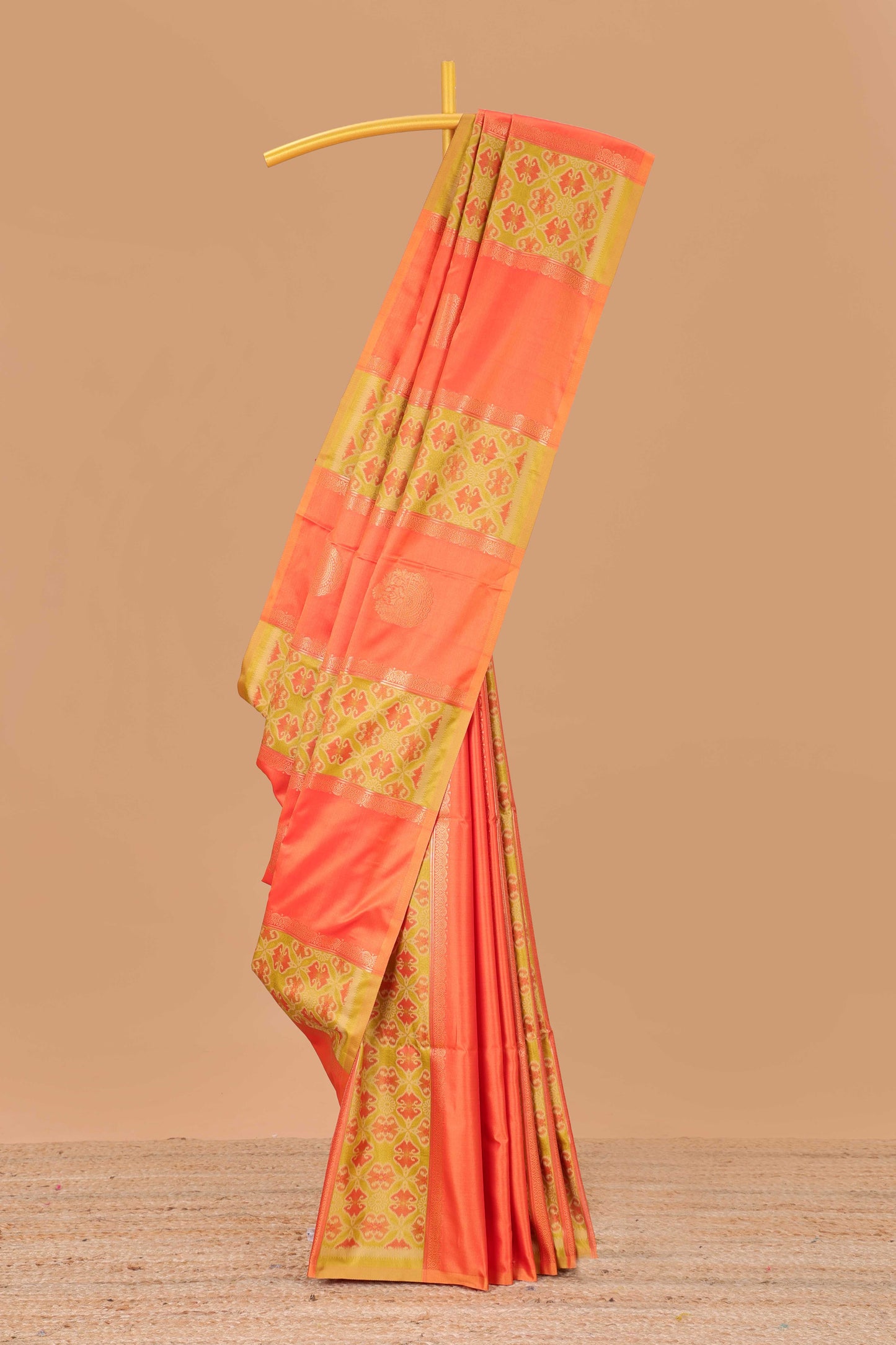 Borderless multicolor semi-soft silk saree features a pochampally print and a grand, rich pallu
