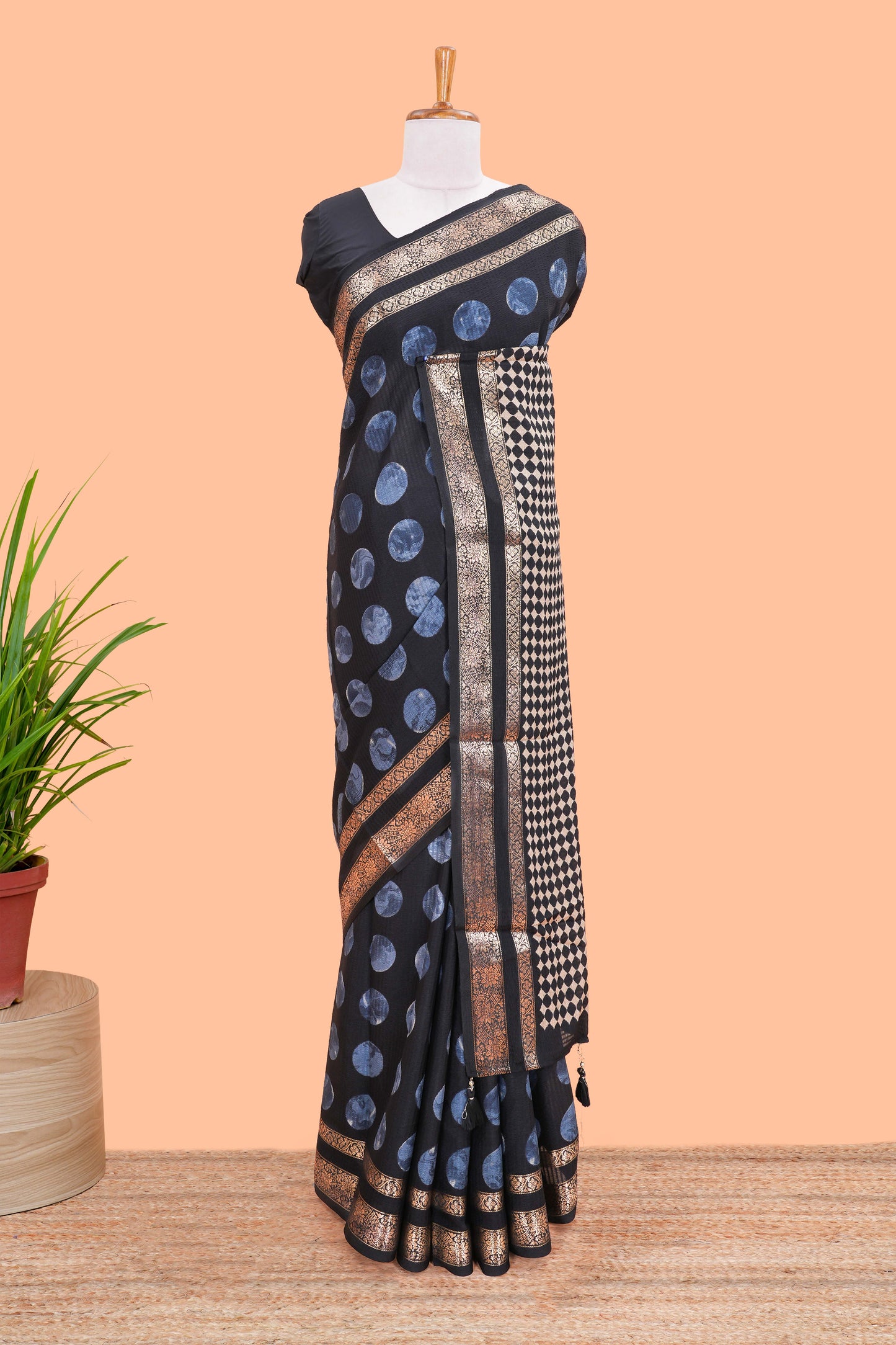 Black Semi Chiffon Saree All Over Moon Design And Retta Petta