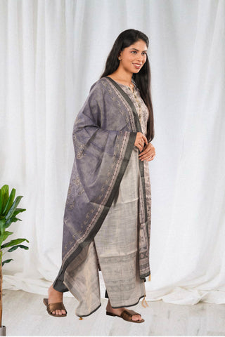 Womens Chudidhar Image 1