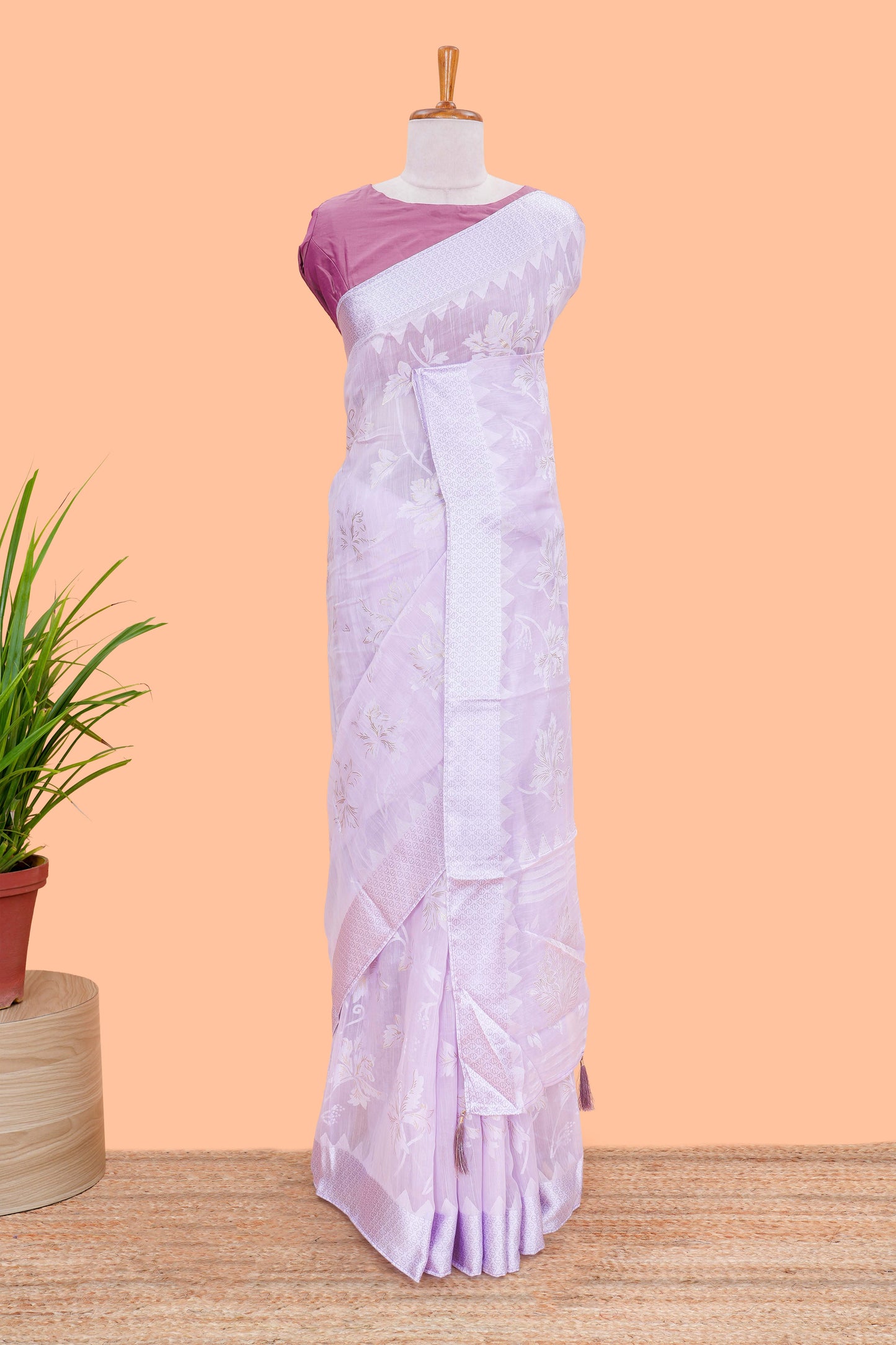 Lavender Linen Saree Floral Printed All Over Along With Blouse
