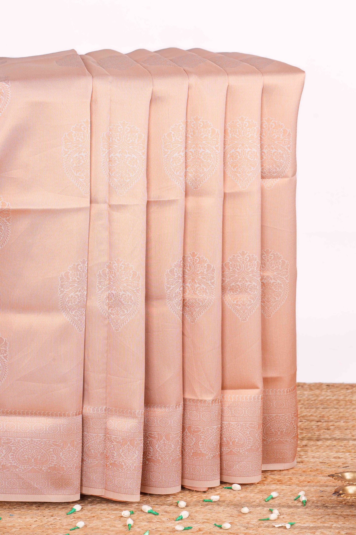 Lichi silk saree