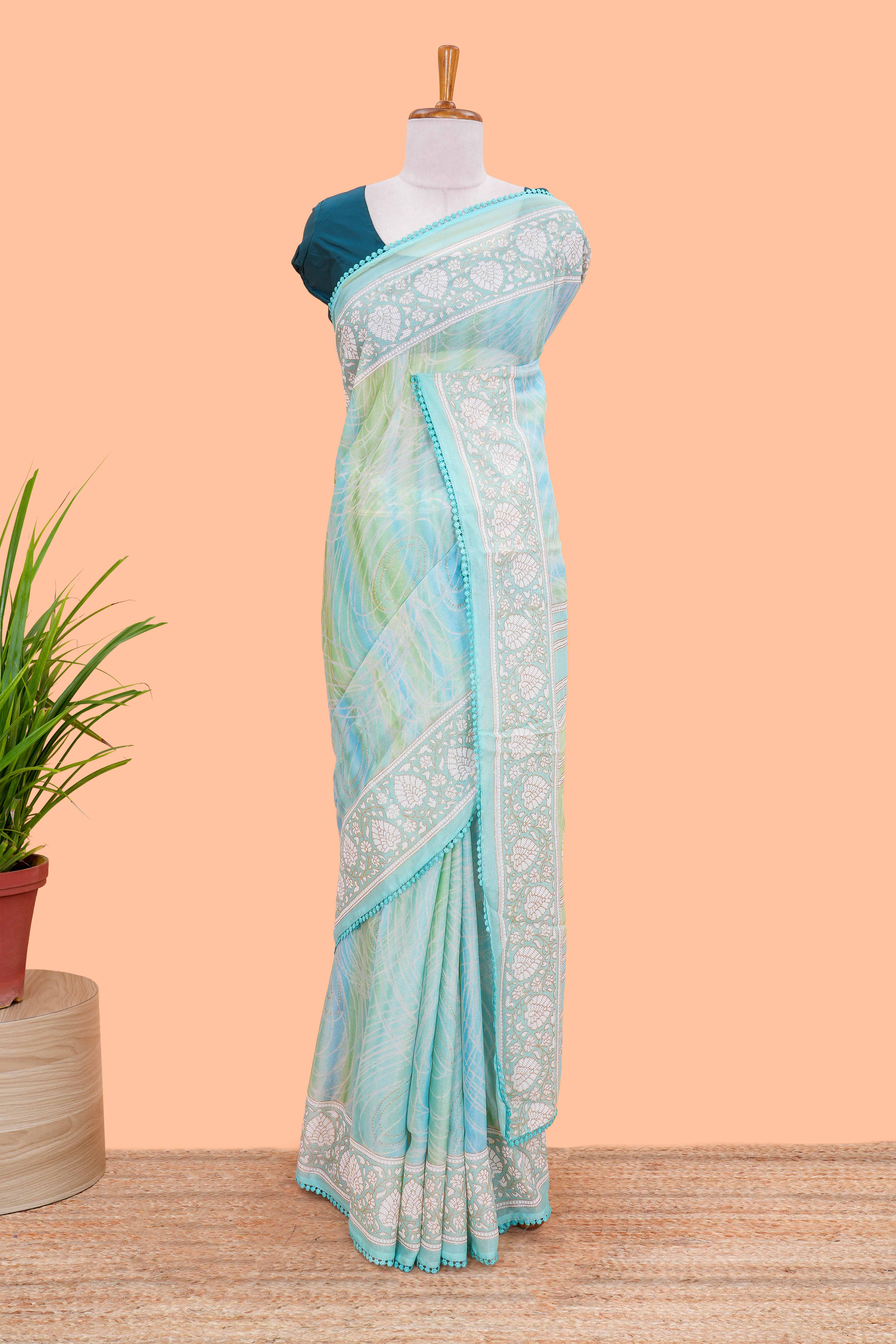 Green Brasso Saree Foil Printed Across The Body And Floral Motifs Pallu