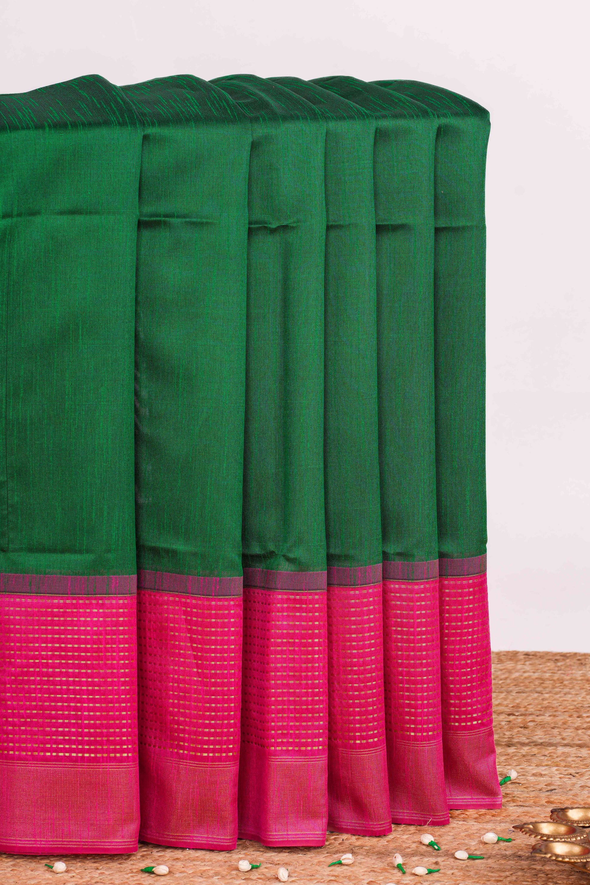 green semi tussar saree