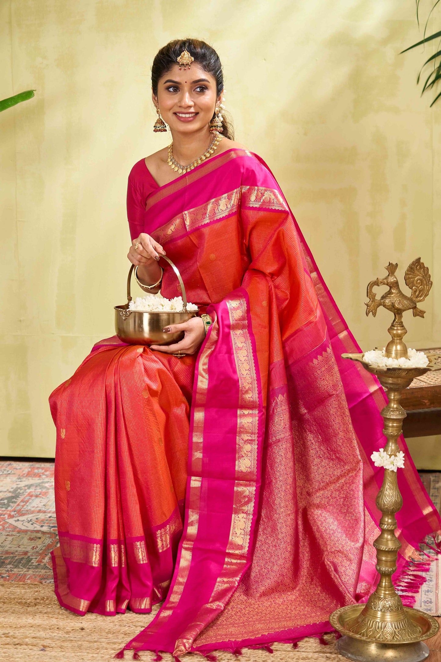 Kanchipuram Vaira Oosi And Checks