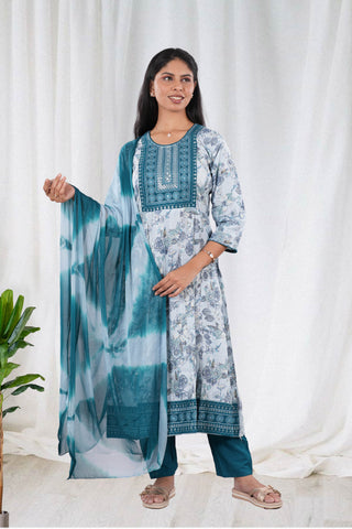 Womens Chudidhar Image 1