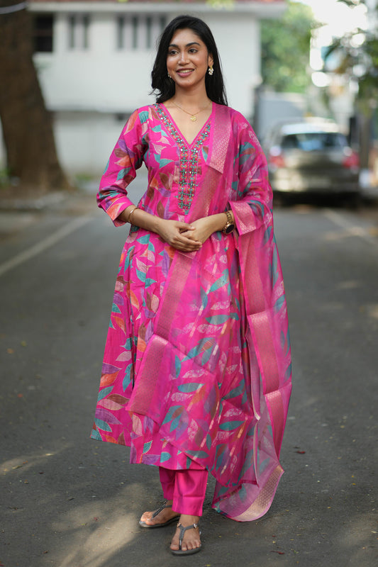 Womens Chudidhar