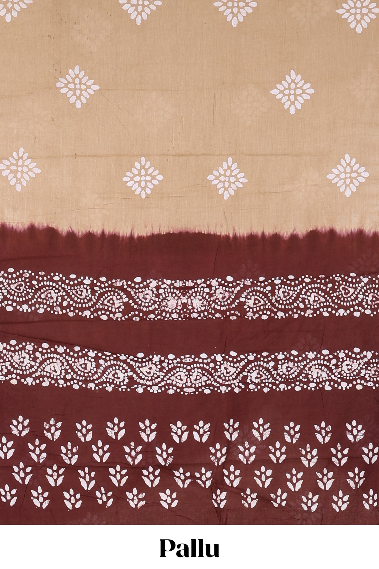 Beige batik print sungudi cotton saree with contrast batik border and pallu