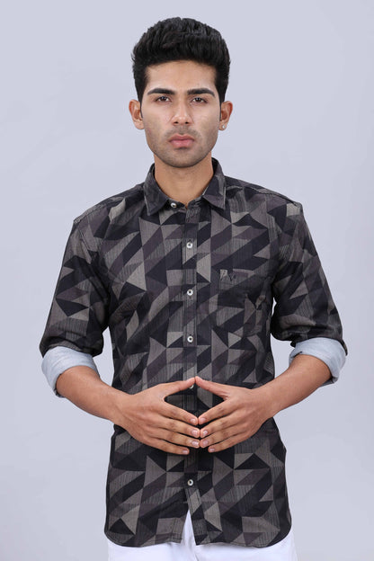 Men’s Slim Fit Casual Shirt in Popcorn Fabric with Fancy Printed Collar