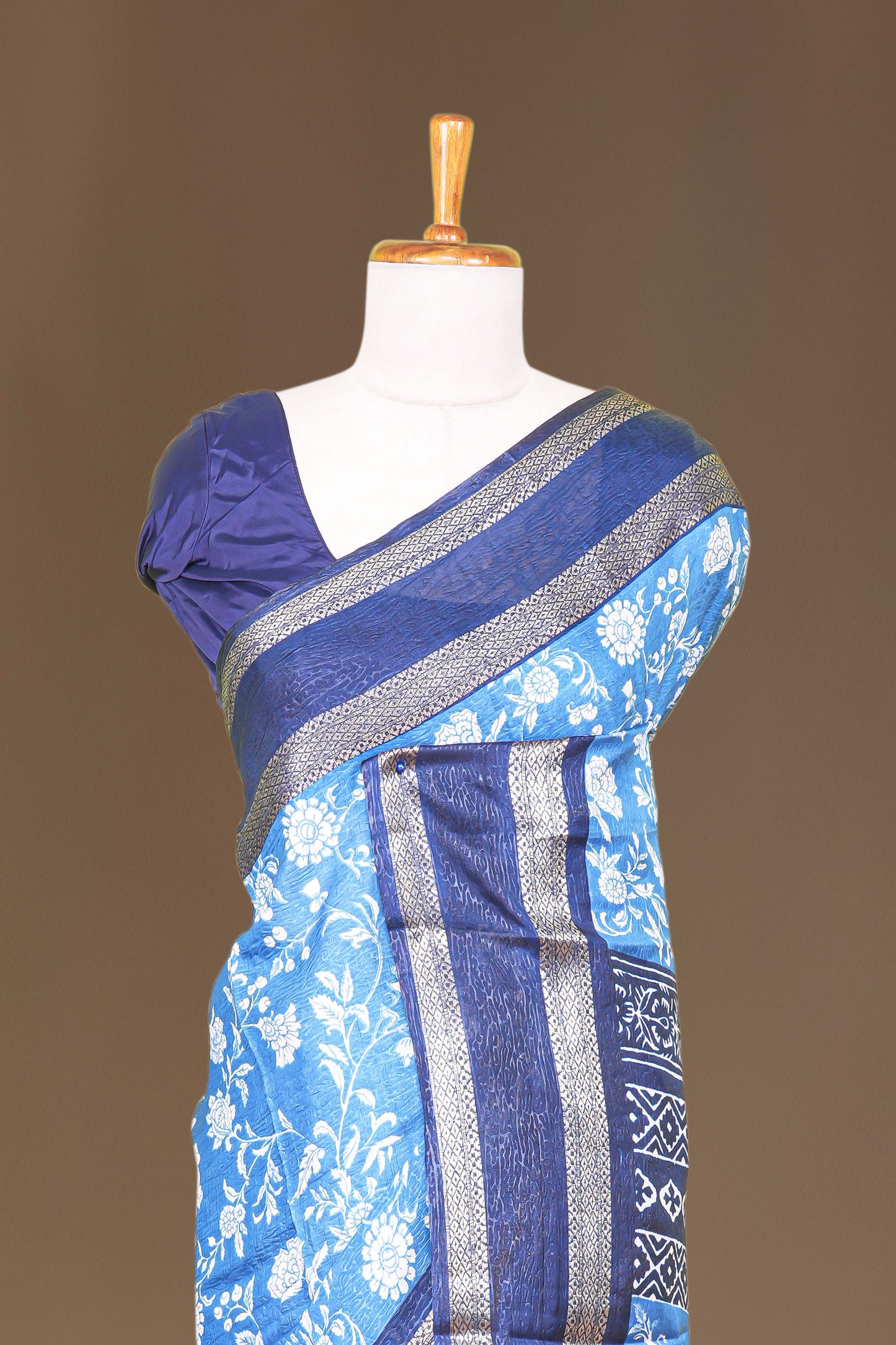 Dola Crush Saree