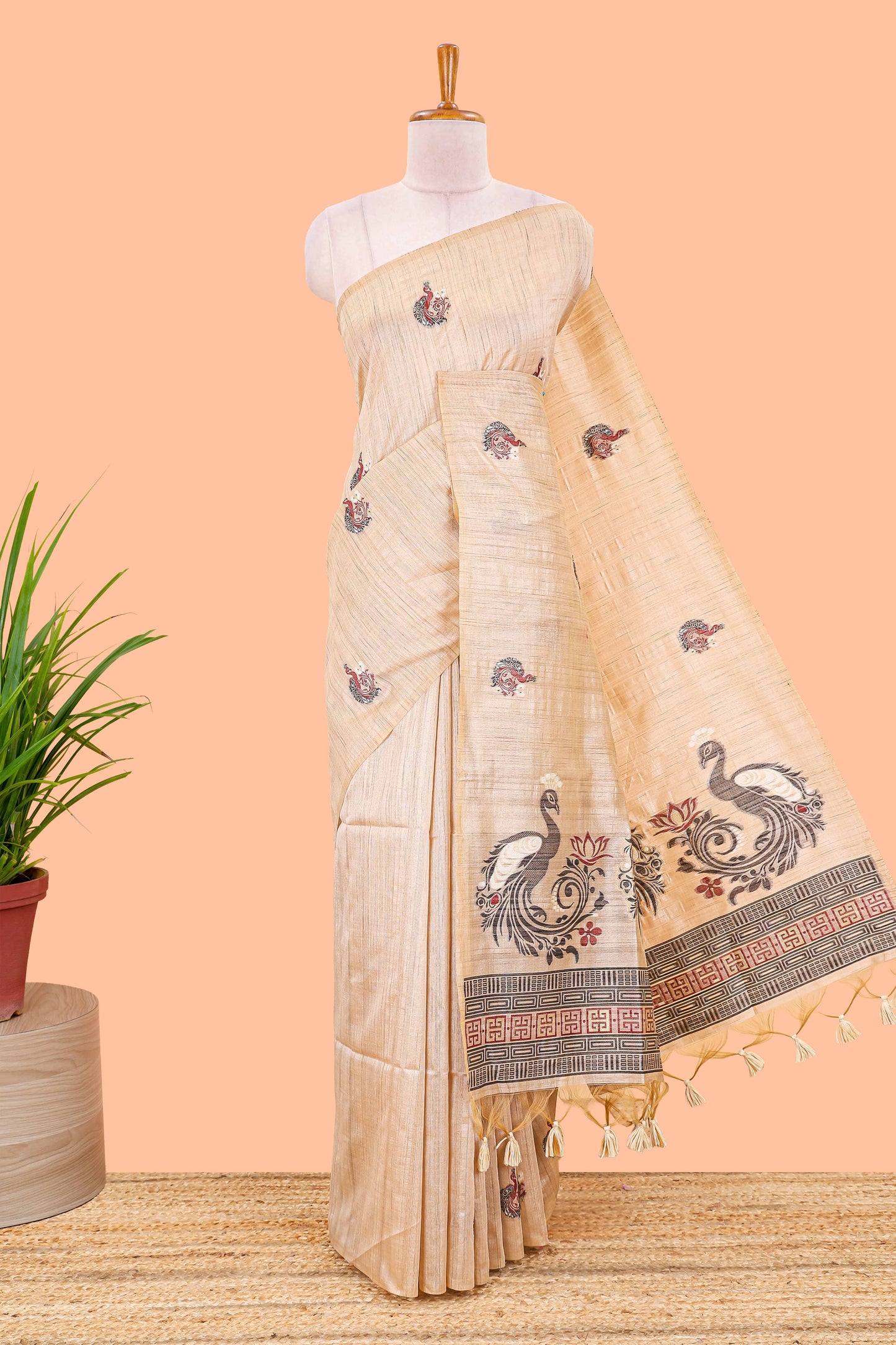 Cream munga cotton peacock butta saree with fine thread weaving, borderless style and matching blouse
