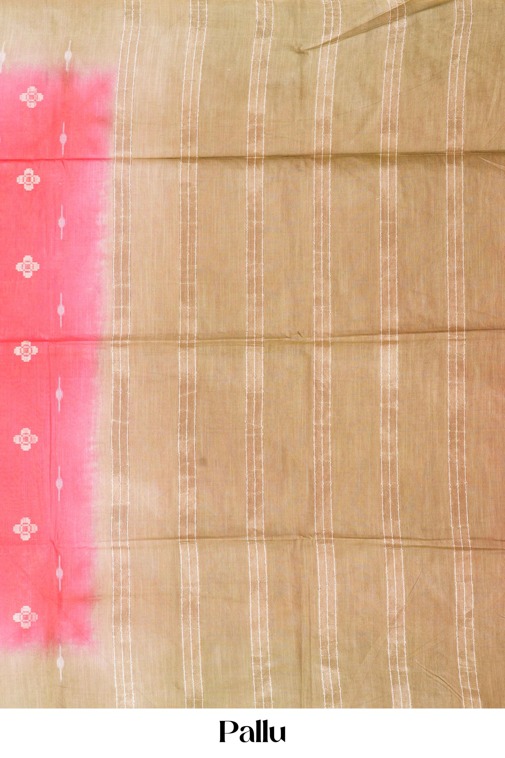 orange saree with beige pallu