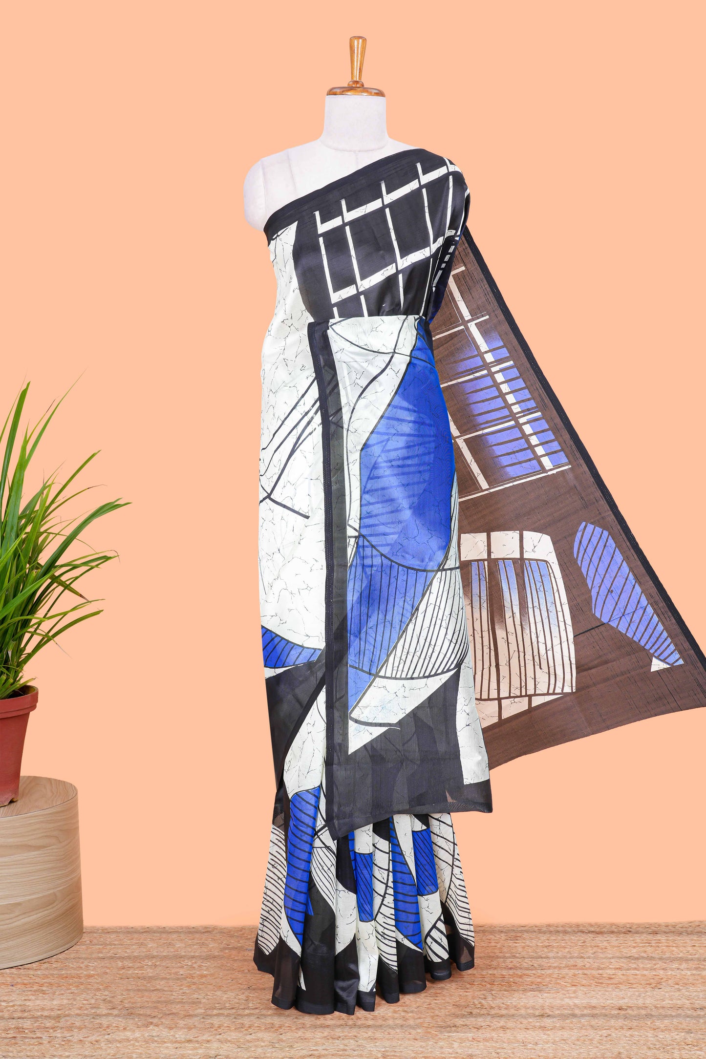 Powder Green With Royal Blue Lichi Cotton Saree Borderless Body And Pallu Apstract Print Design