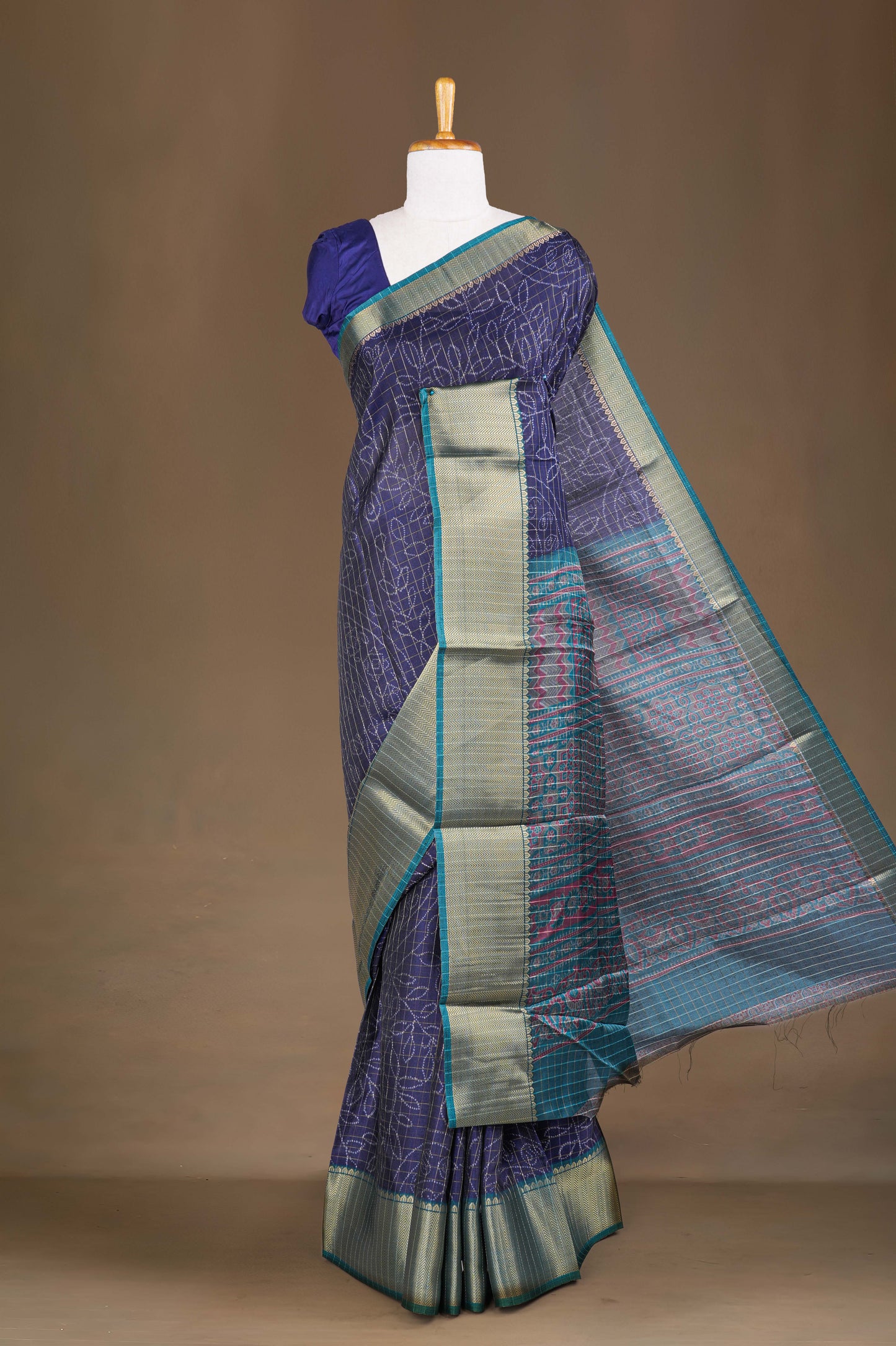 Dola Sarees