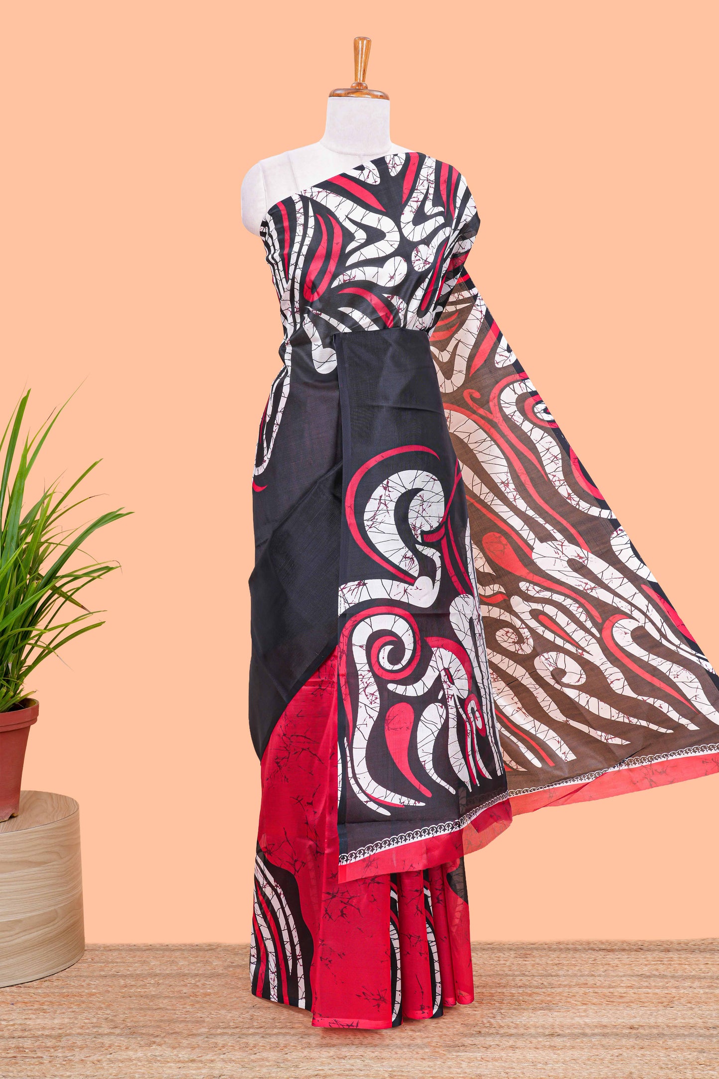 Red Lichi Cotton Saree Border Less All Over Body And Pallu Abstract Print Design