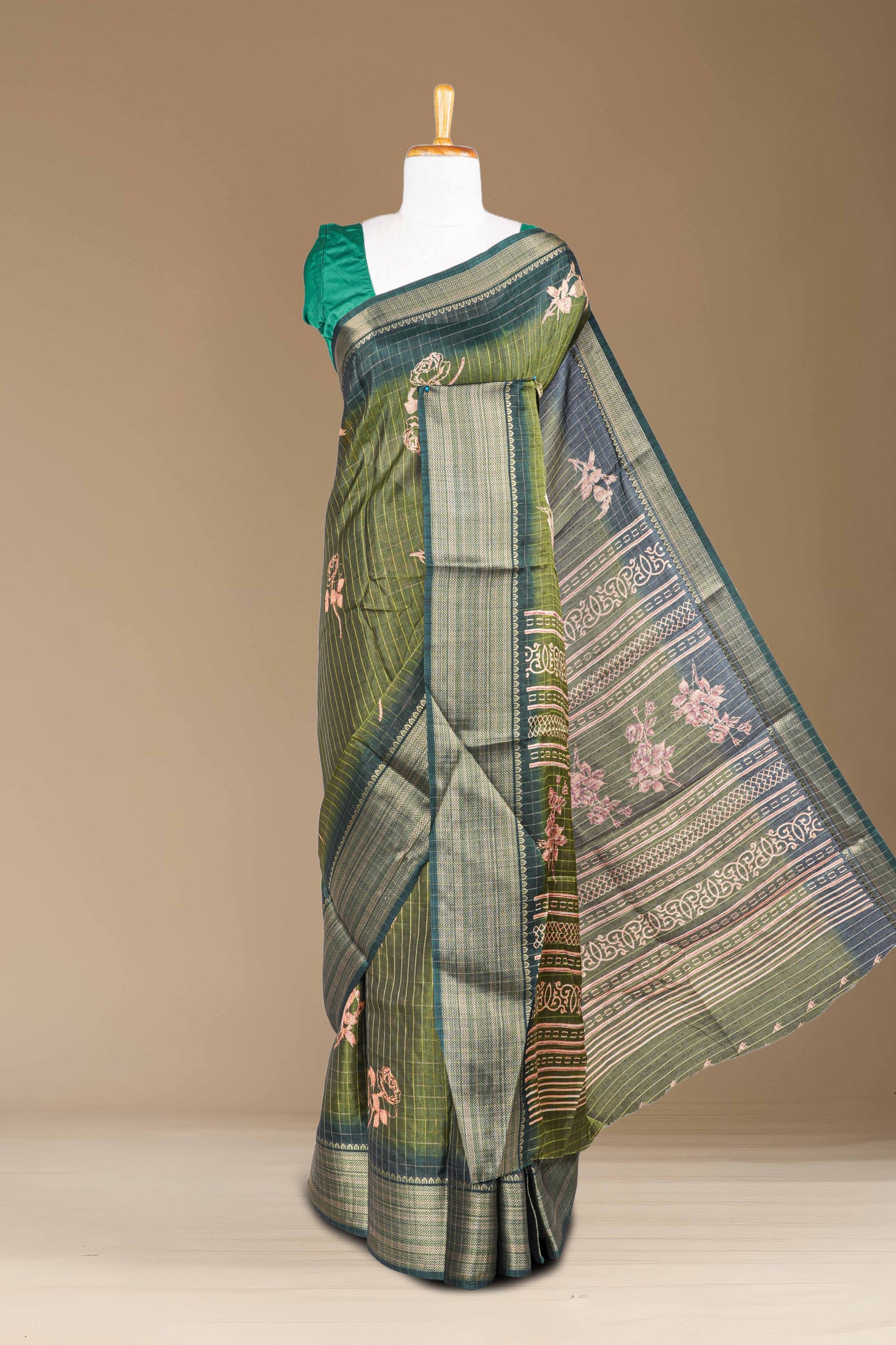 Dola Sarees