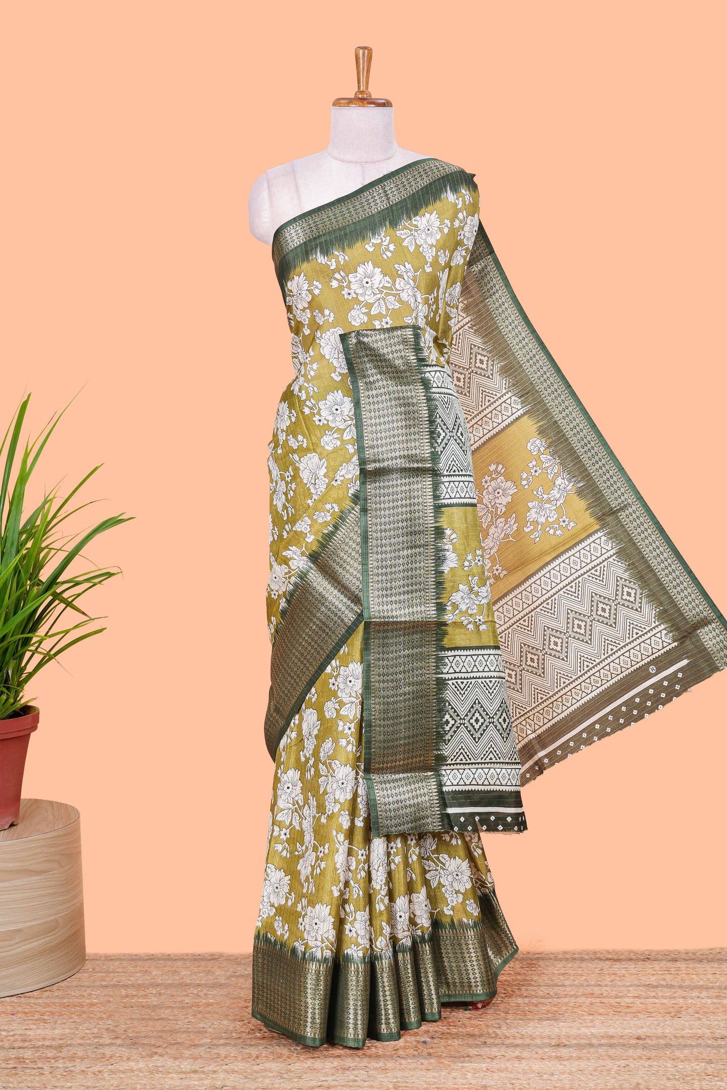 Green  Dola Silk Saree  Floral Printed With Jacquard Border