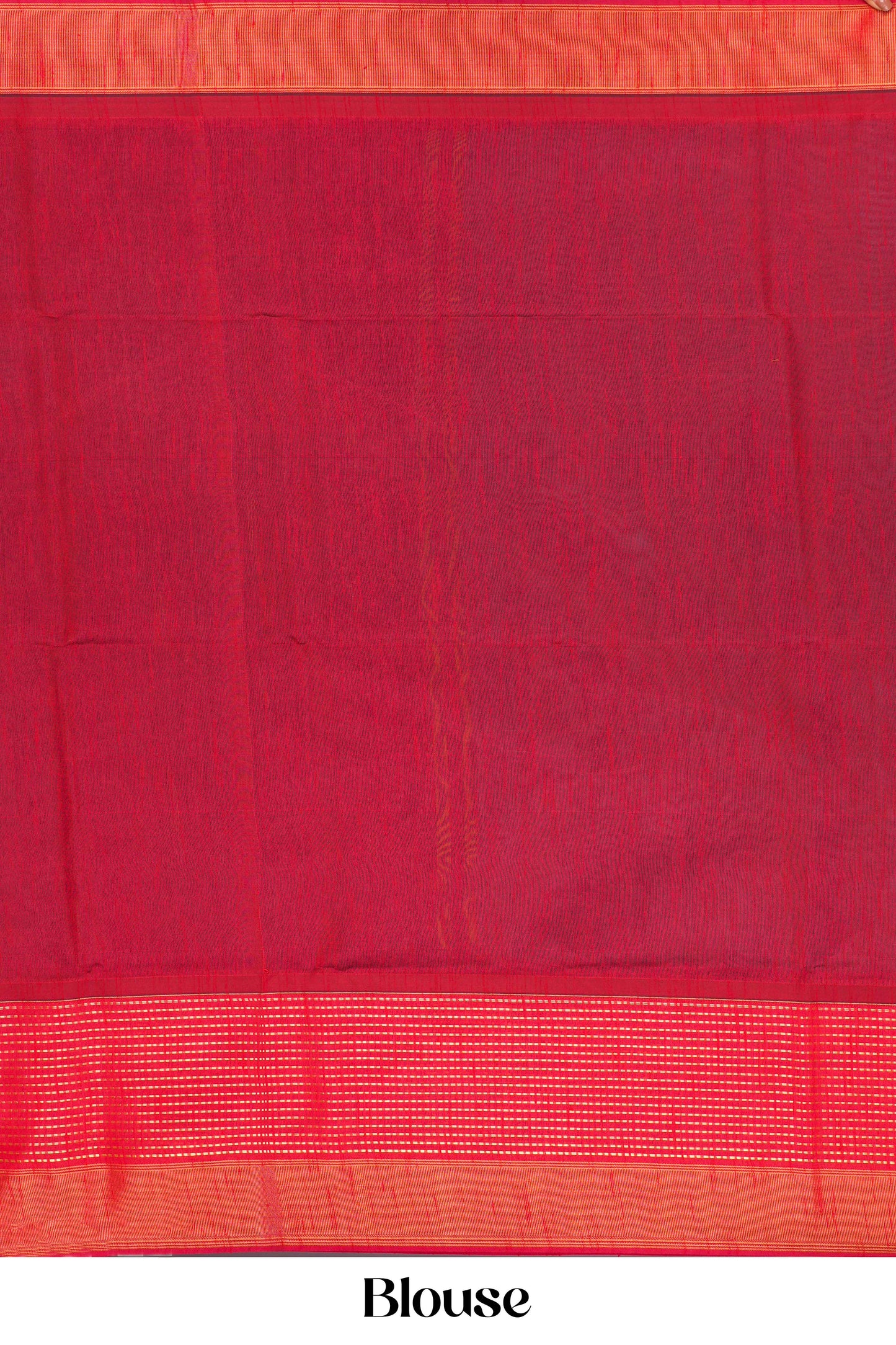 tussar saree with contrast blouse and pallu